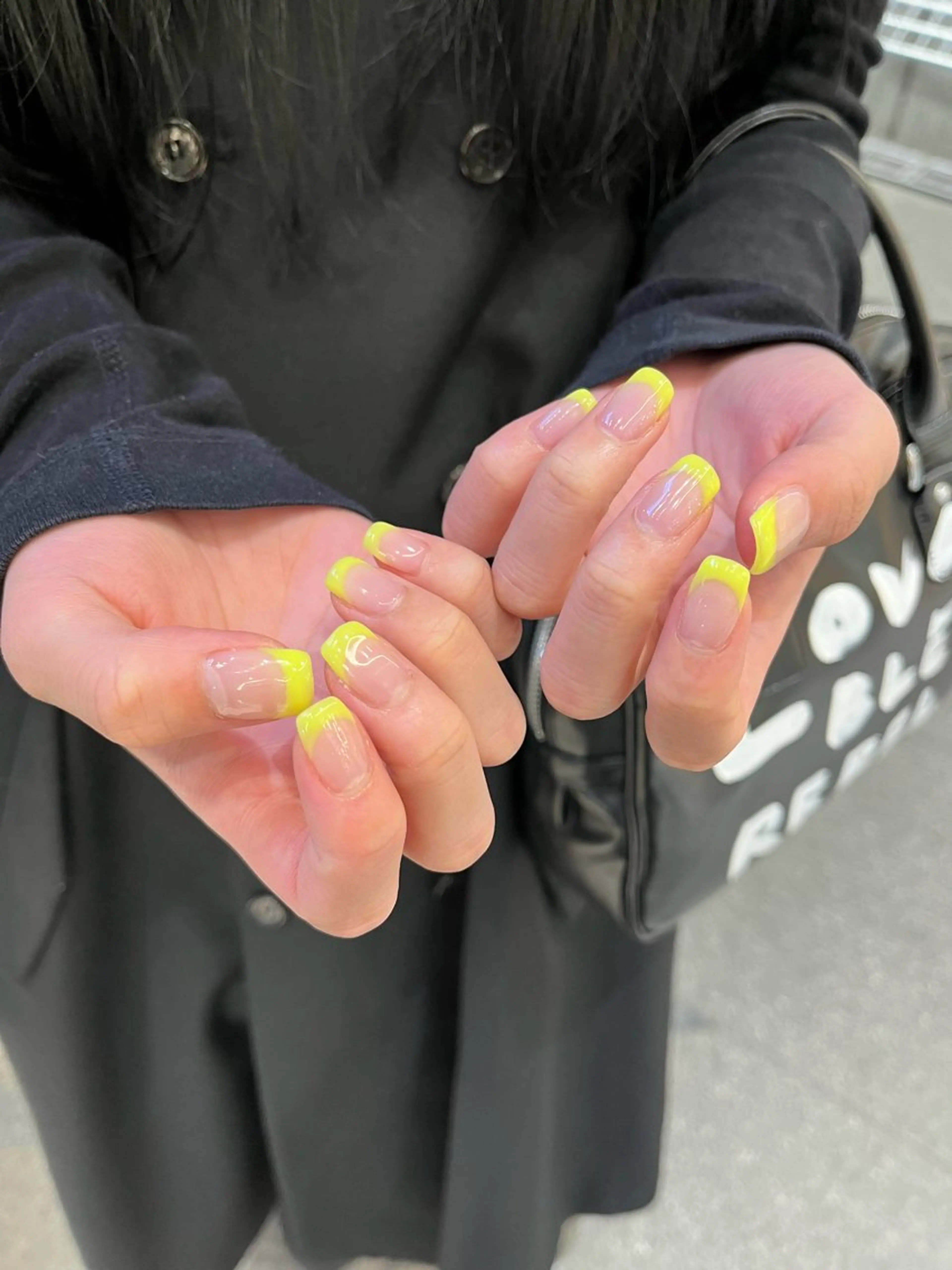 ネイル フレンチネイル ハンドネイル ∴Sanae. ∴ トータルビューティーのマツエク・マツパデザイン