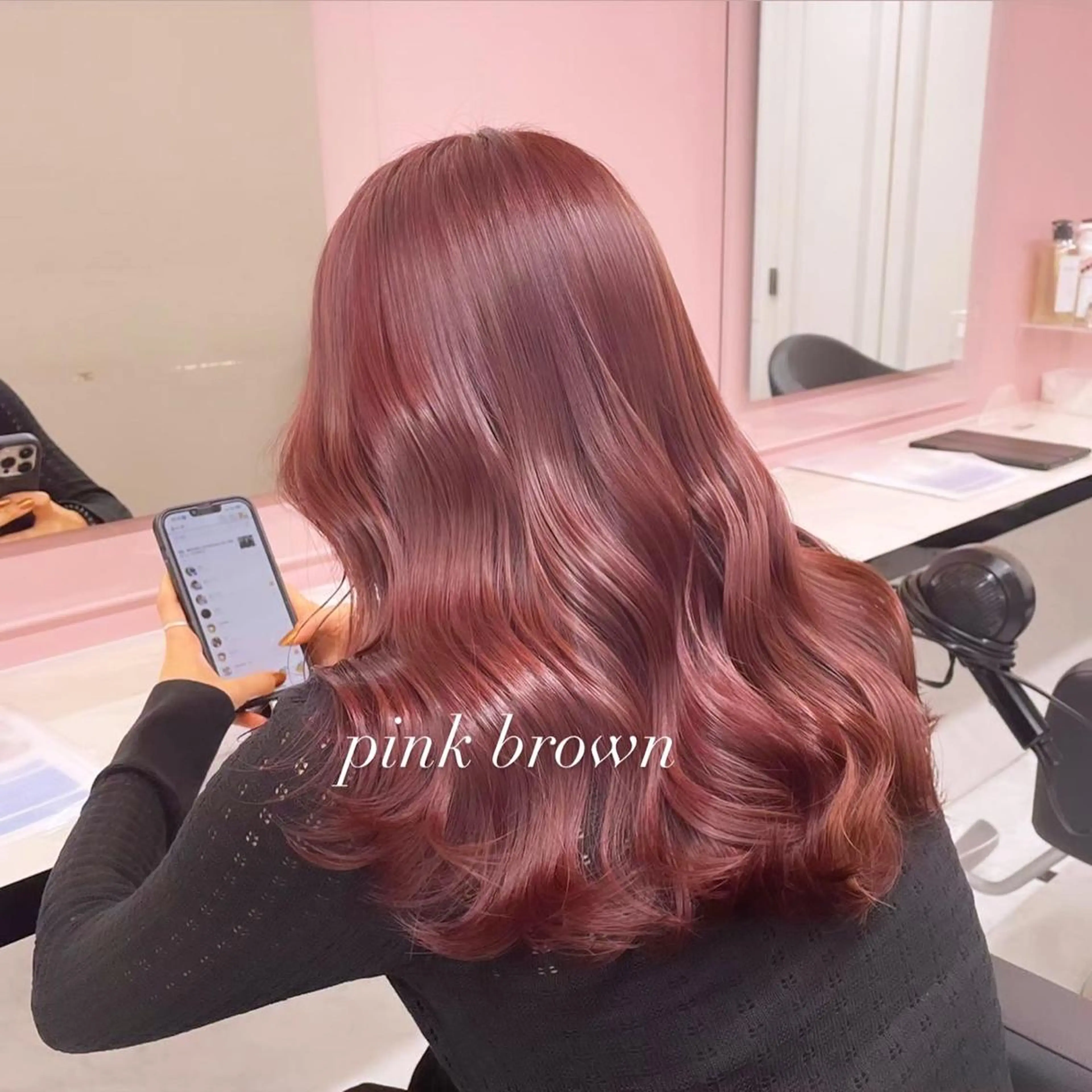 ロング カラー ヘアアレンジ 𝘳𝘺𝘰𝘬𝘢 髪質改善／ブリーチのヘアスタイル