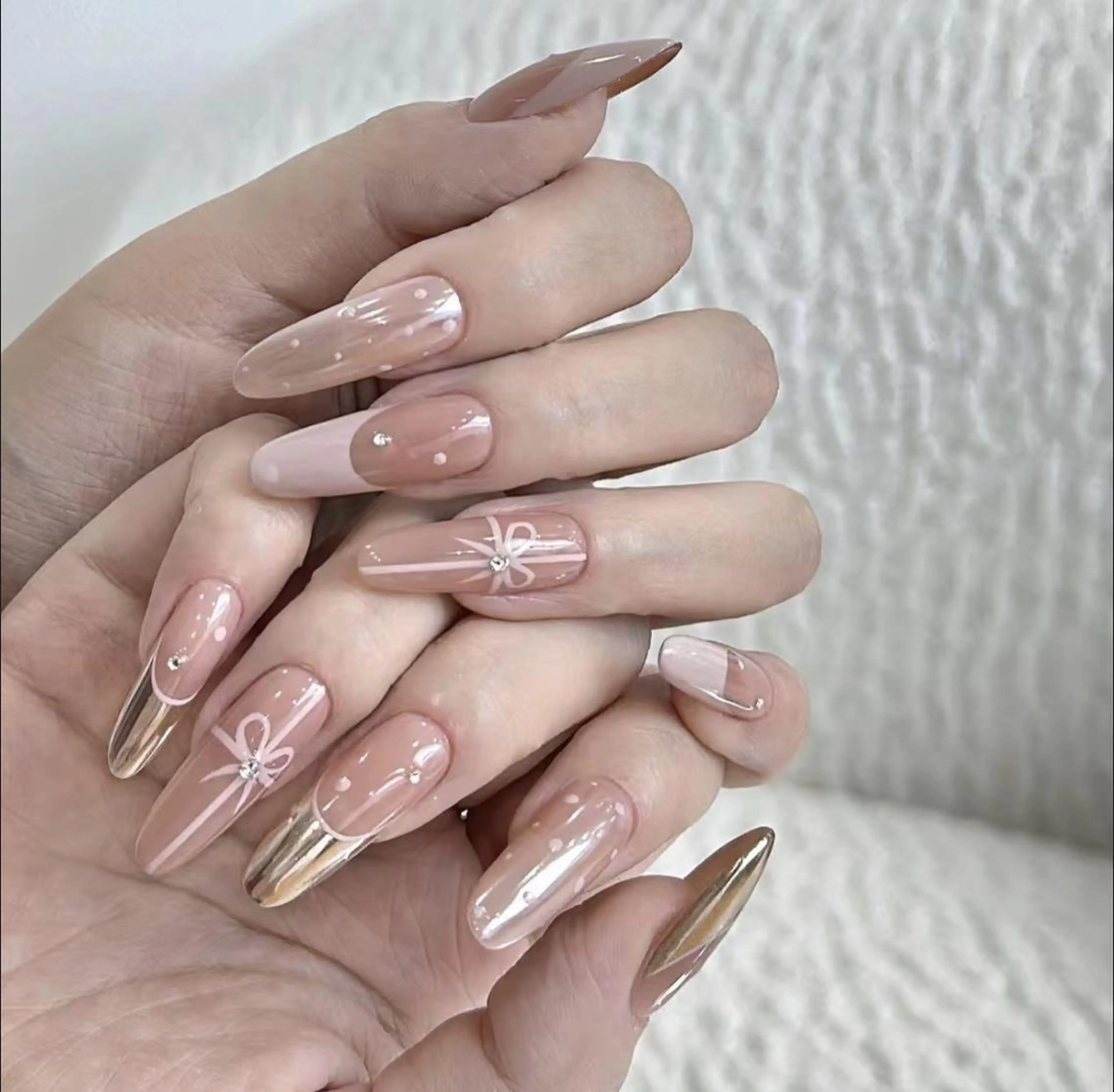 ネイル ハンドネイル Pure&Rich Nailのネイルデザイン