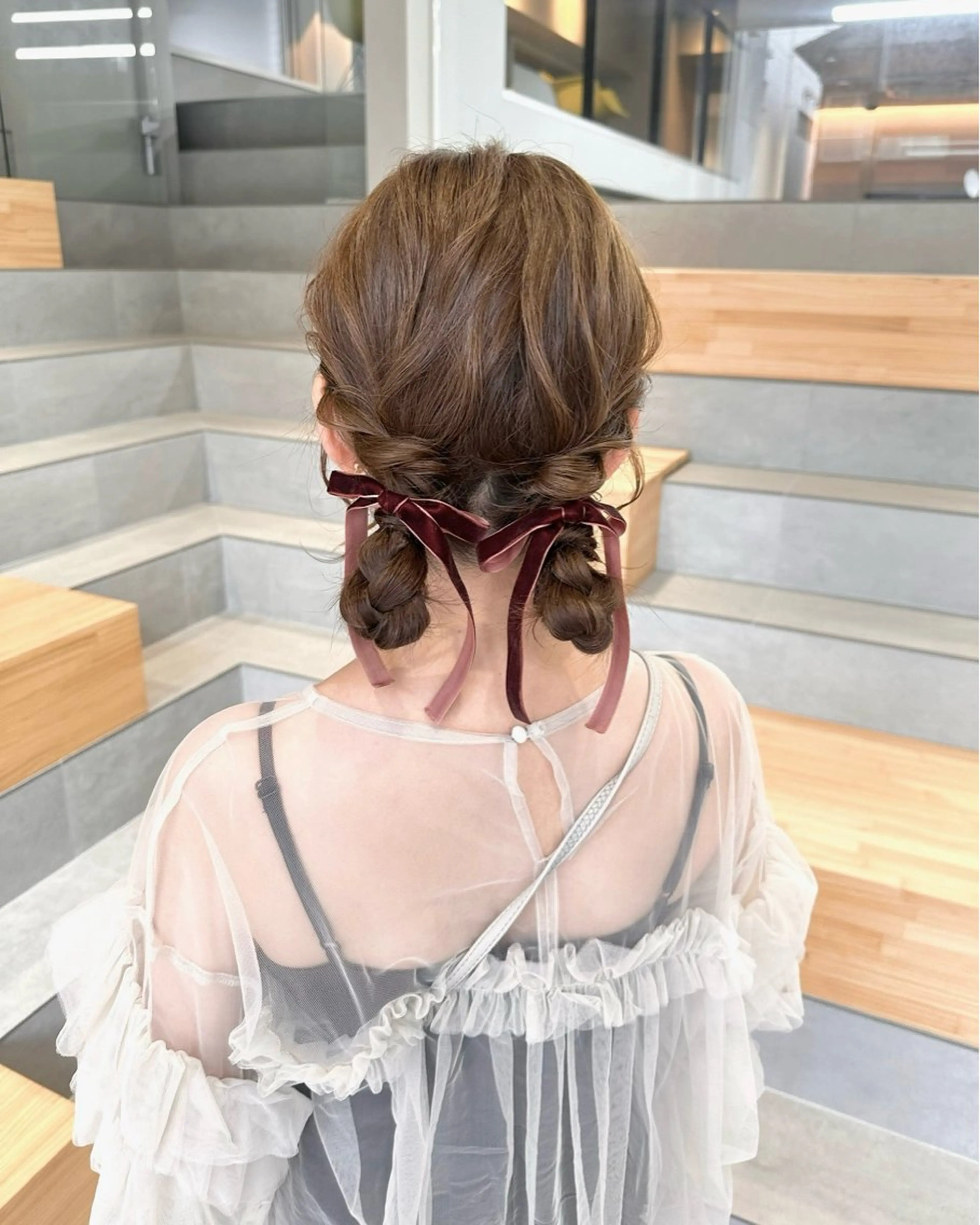 ミディアム ヘアアレンジ 染谷 遥花のヘアスタイル