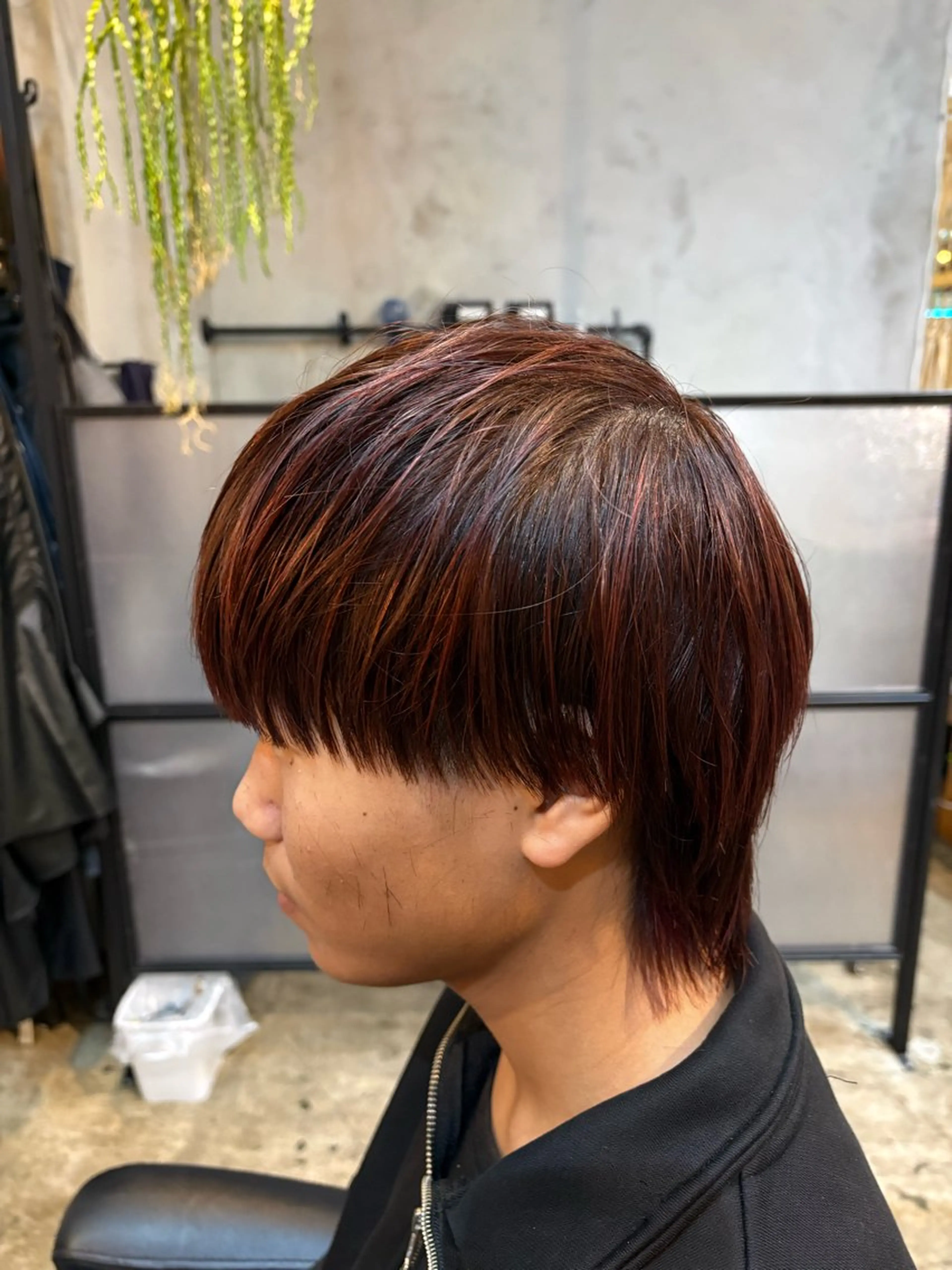 セミロング ウルフカット YUUTO 【メンズ限定】のヘアスタイル