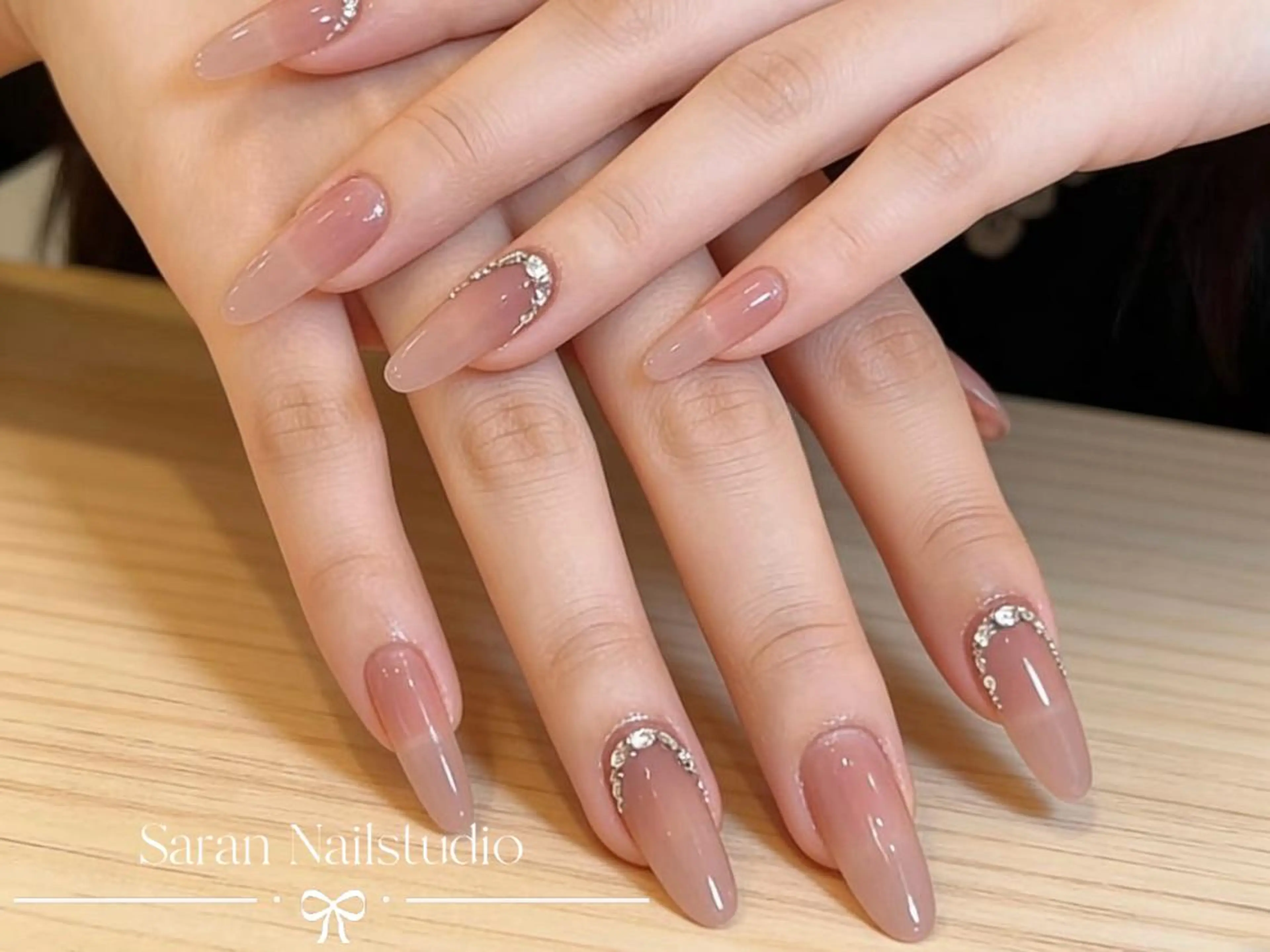 ネイル Saran Nailstudioのネイルデザイン