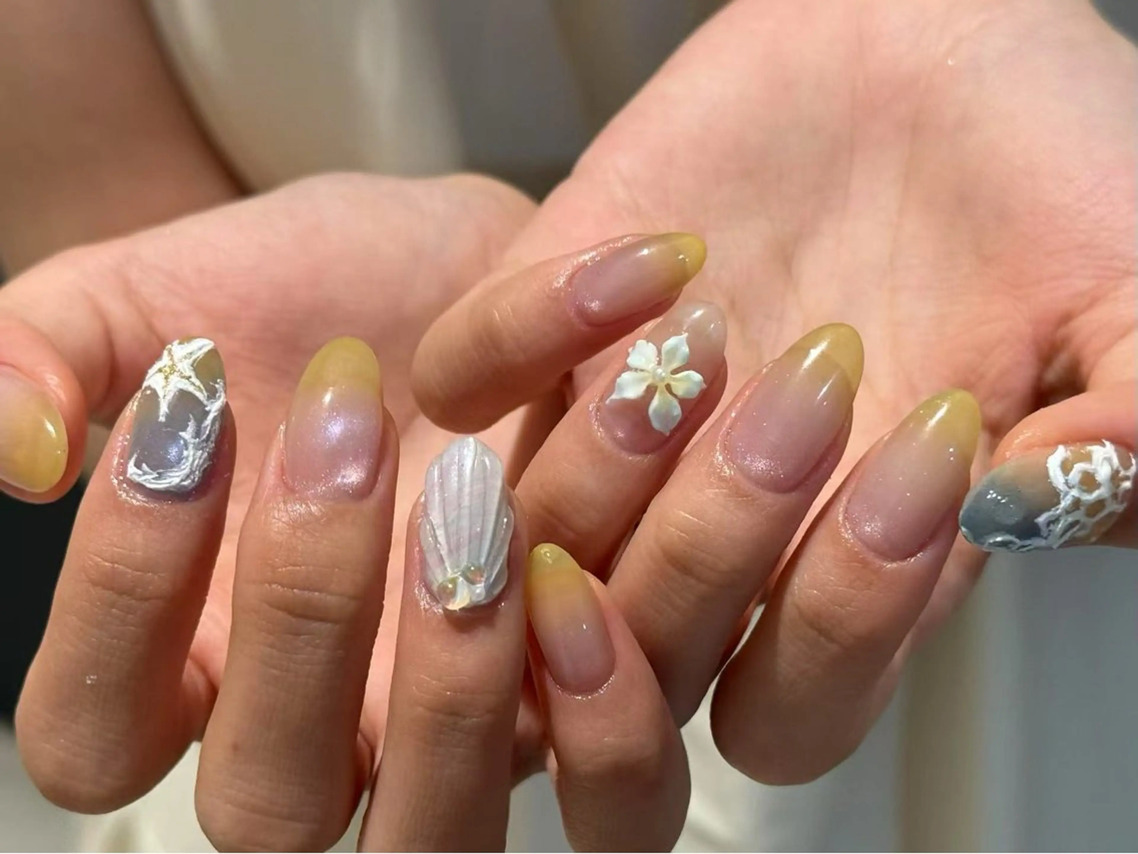 ネイル ゆず秋葉原 Vickyのネイルデザイン