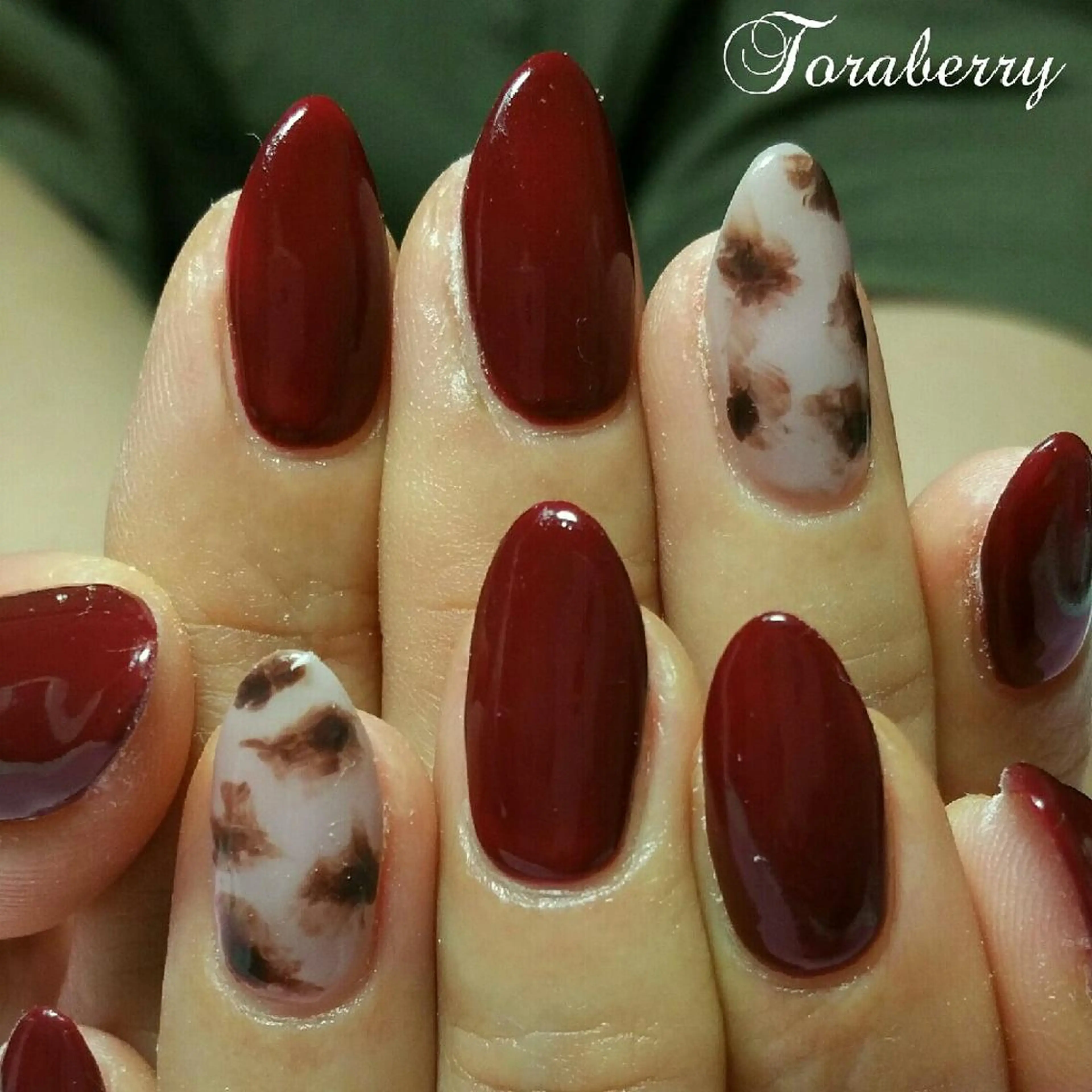 ネイル ボルドー ハンドネイル ネイリスト なつみのネイルデザイン