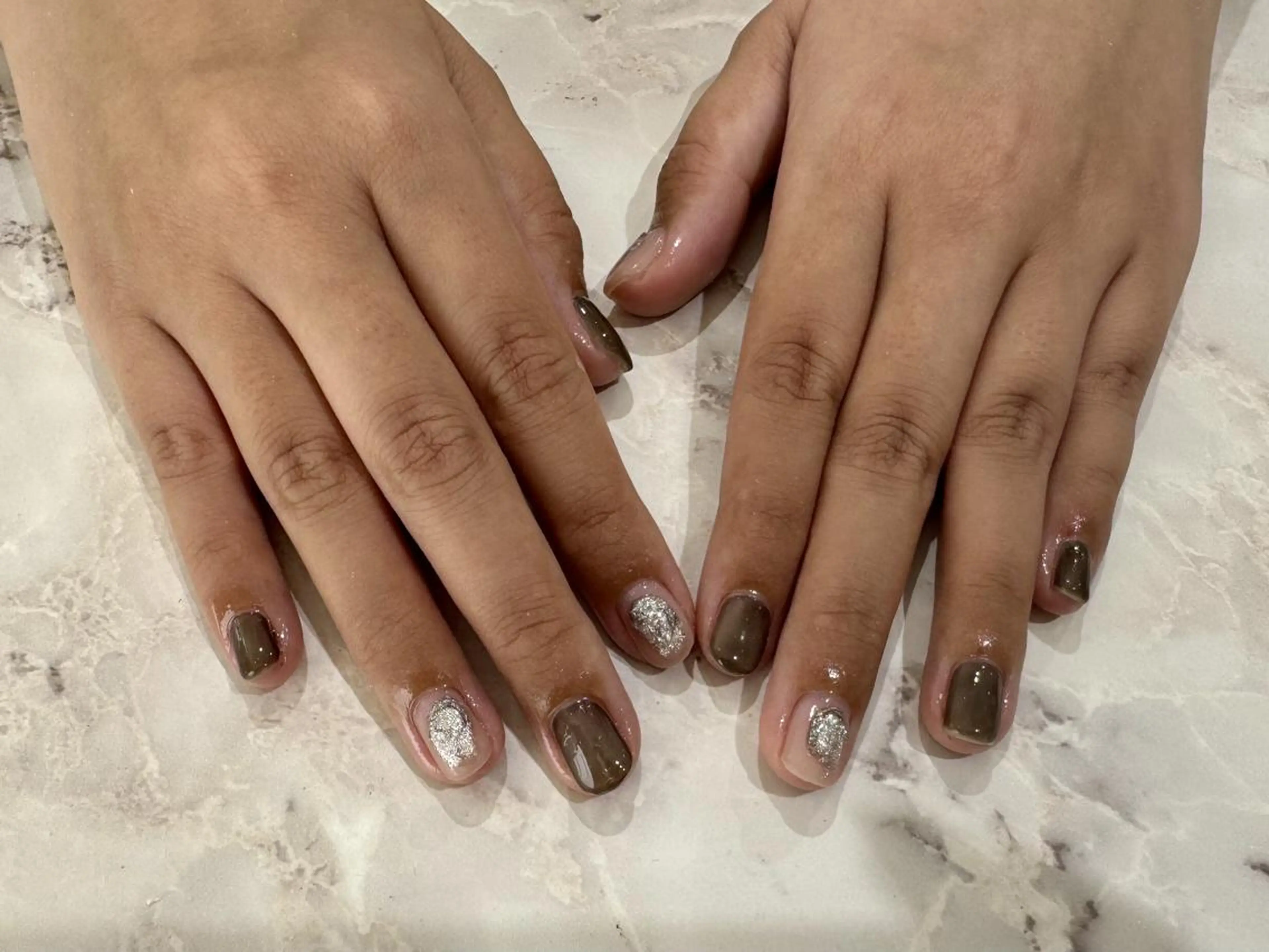 ネイル アートネイル グリーン ハンドネイル SalonLinda Marikoのネイルデザイン