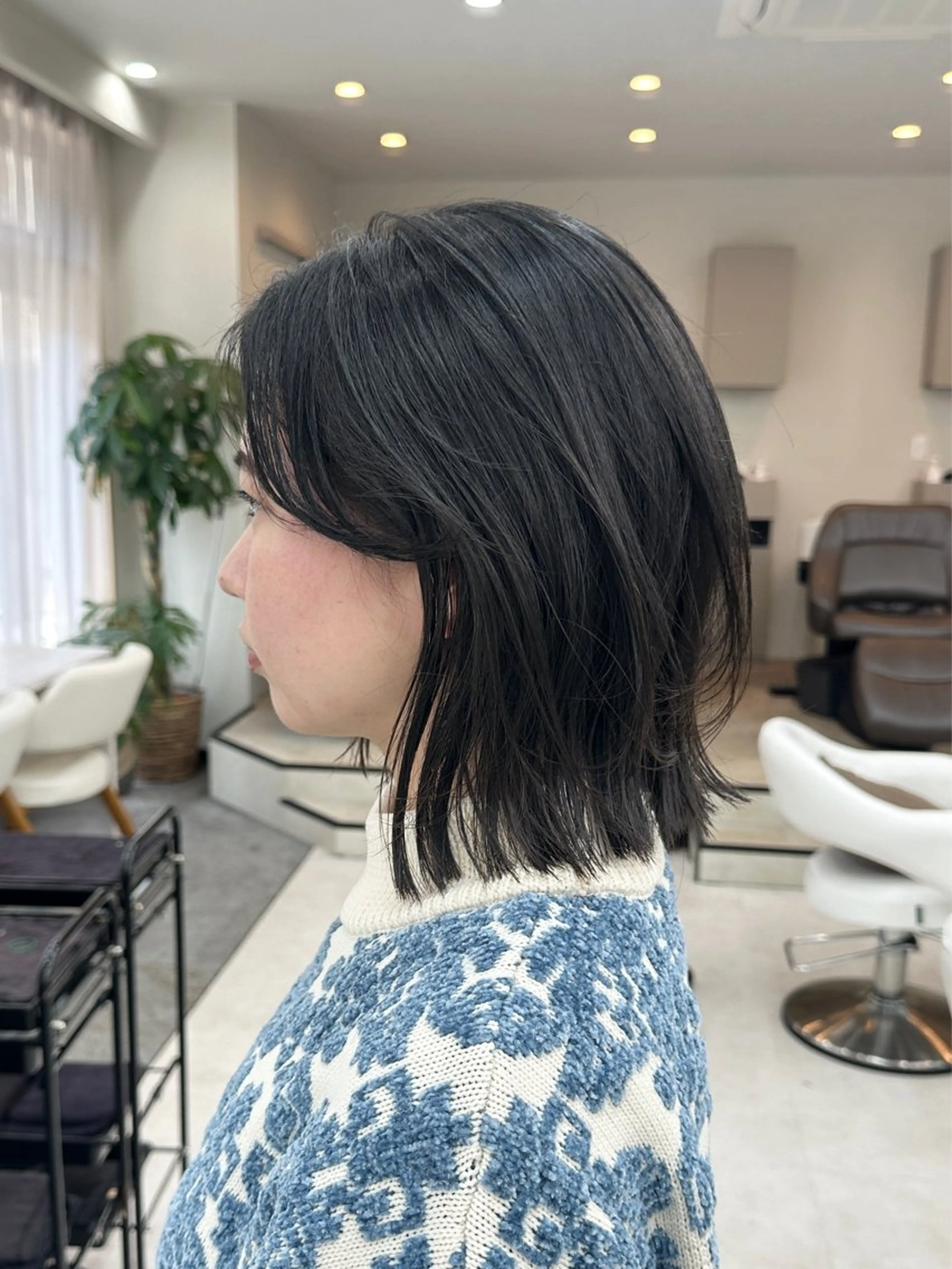 ショート ボブ 丸山 心 / 艶カラーのヘアスタイル