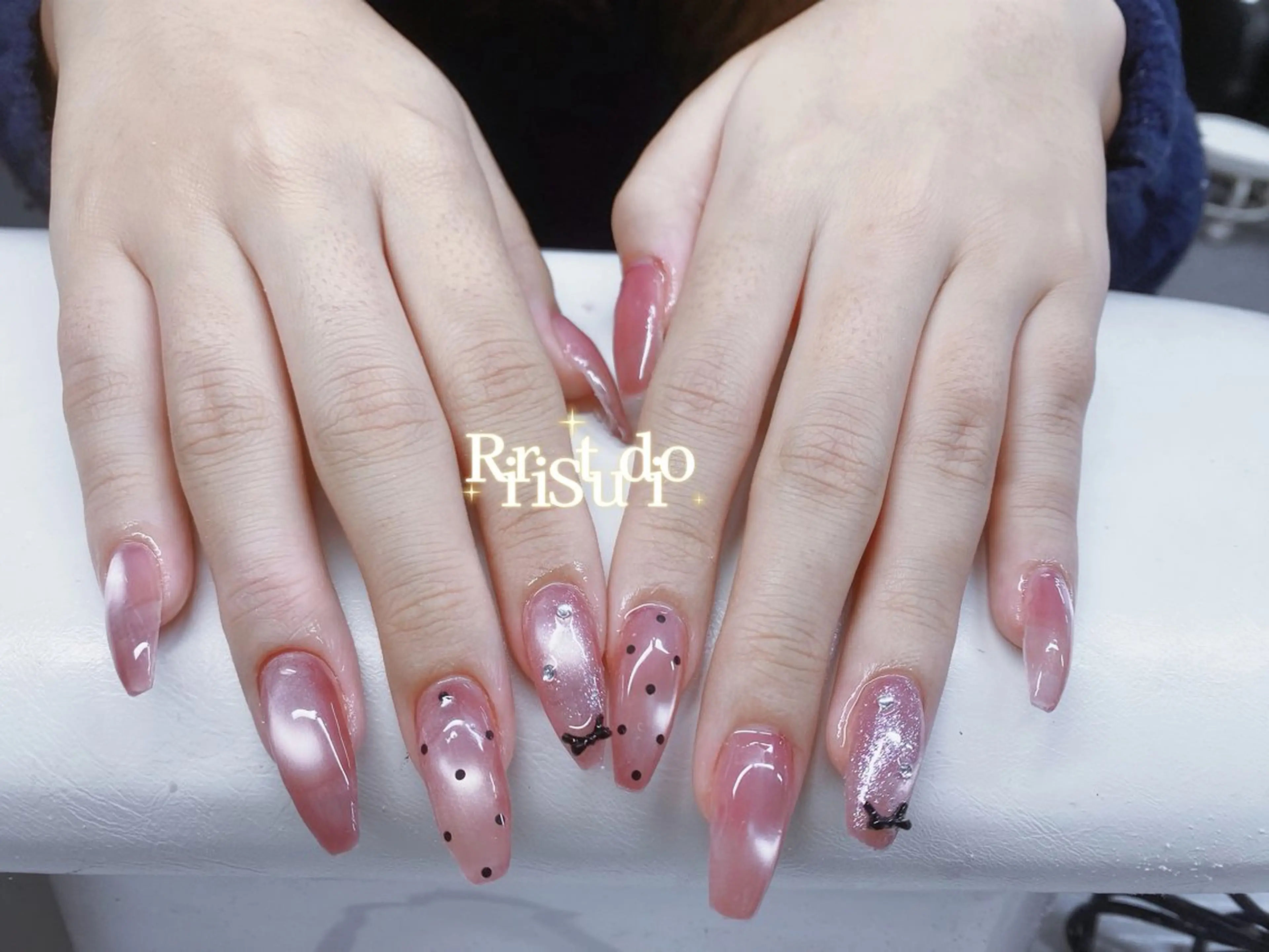 ネイル ハンドネイル R Studioのネイルデザイン