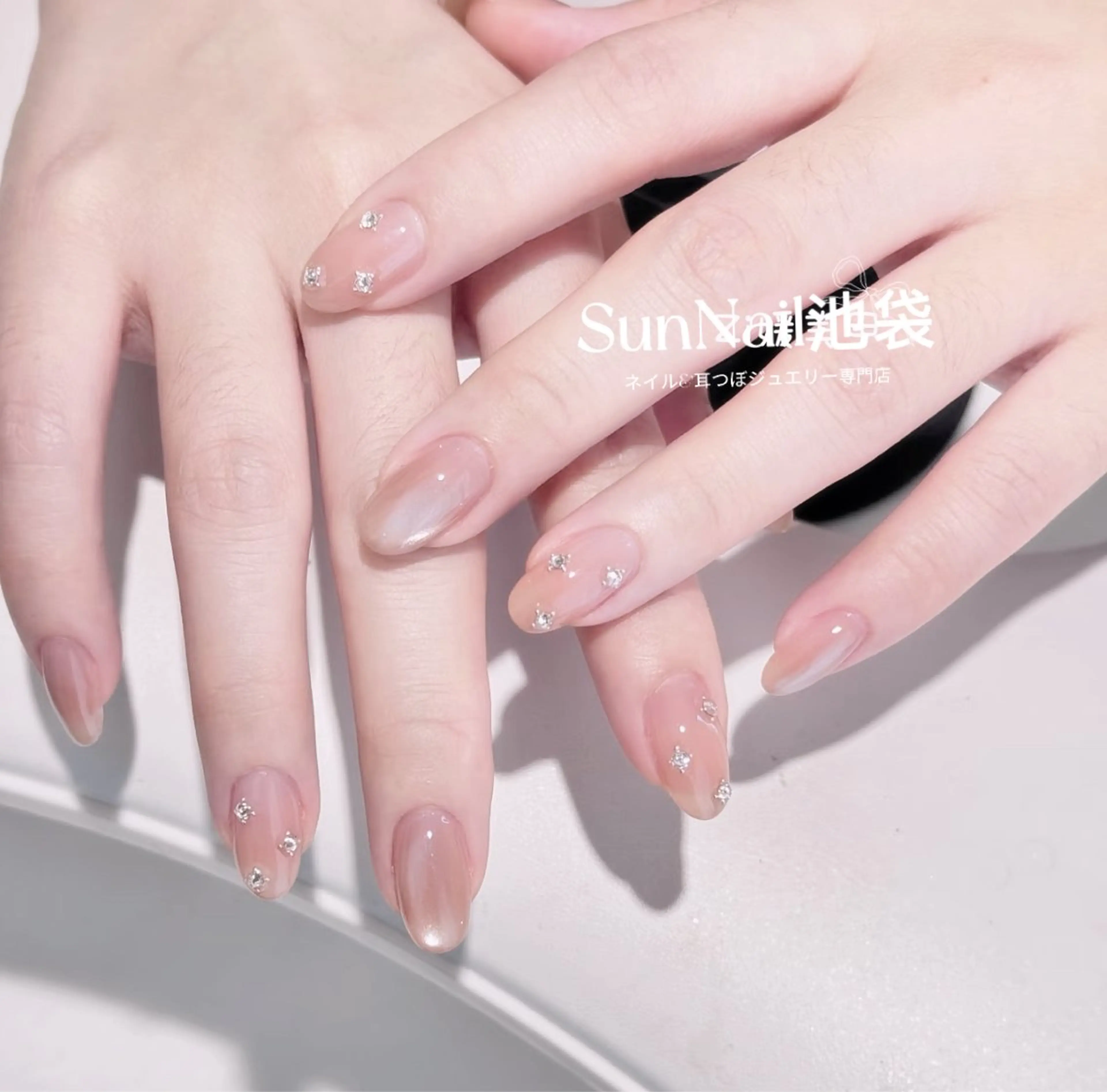 ネイル ハンドネイル ハンドケア Sun Nail 池袋のエステ・リラクイメージ
