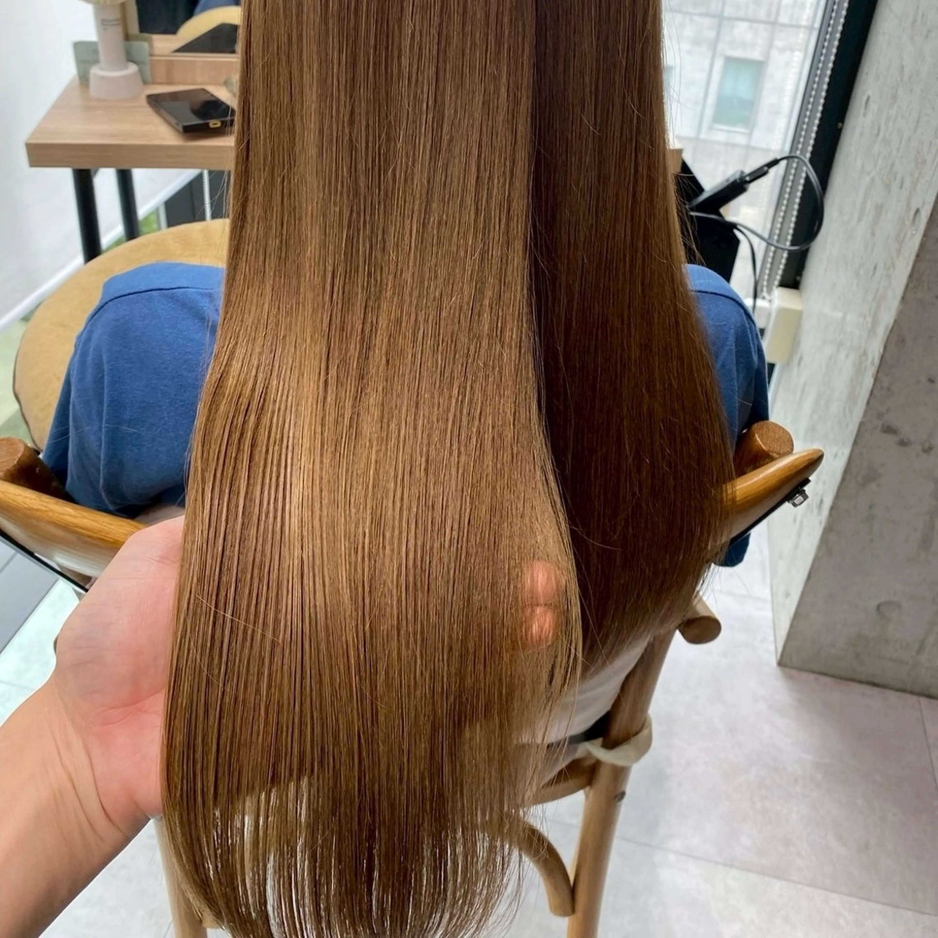 ロング カラー カット ヘアカラー トリートメント ブリーチなし 暖色カラー/井上あいのヘアスタイル