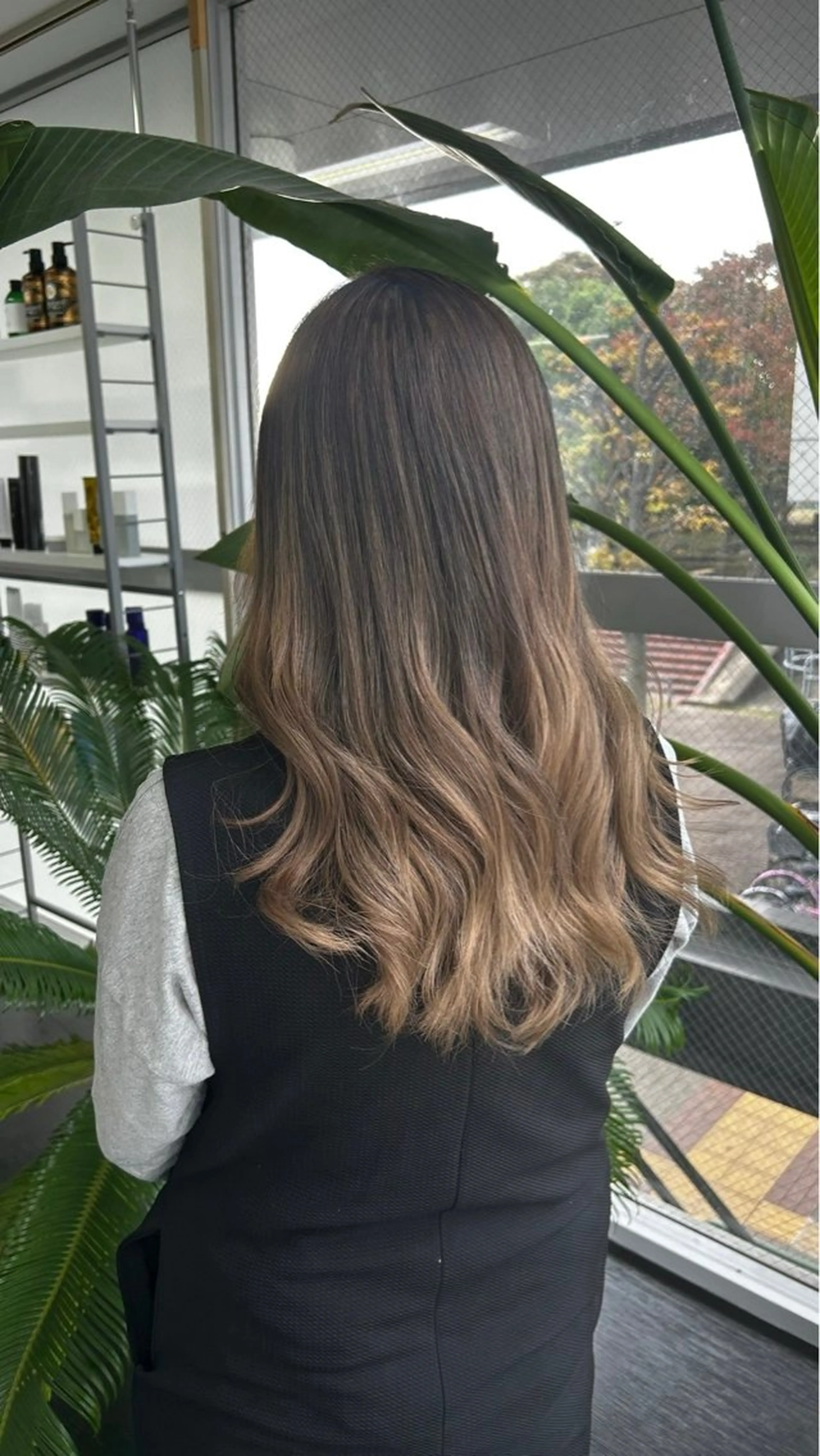 ロング ヘアカラー 桝田 友美のヘアスタイル
