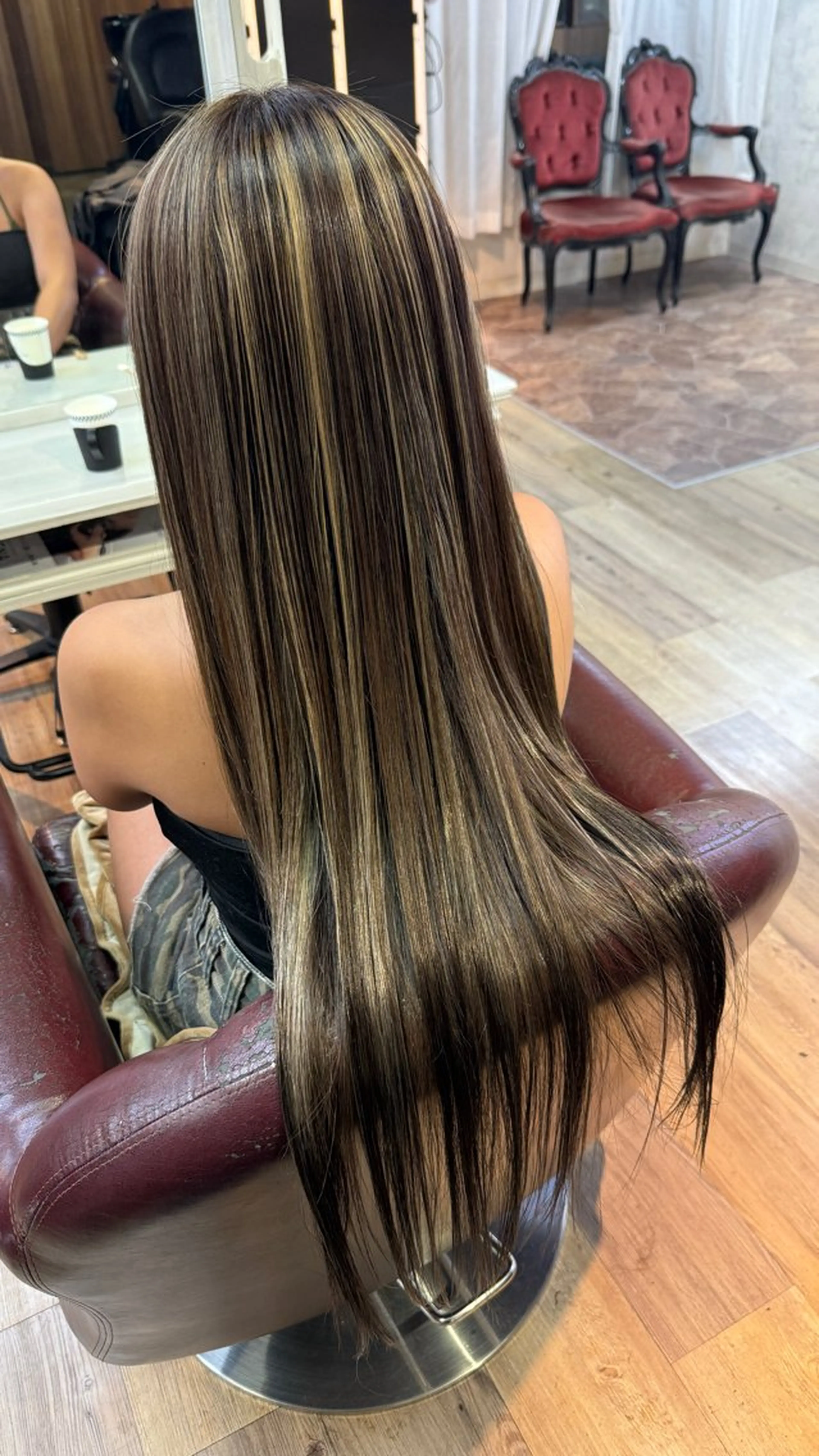 ロング Afinar 乃空(ノア)のヘアスタイル