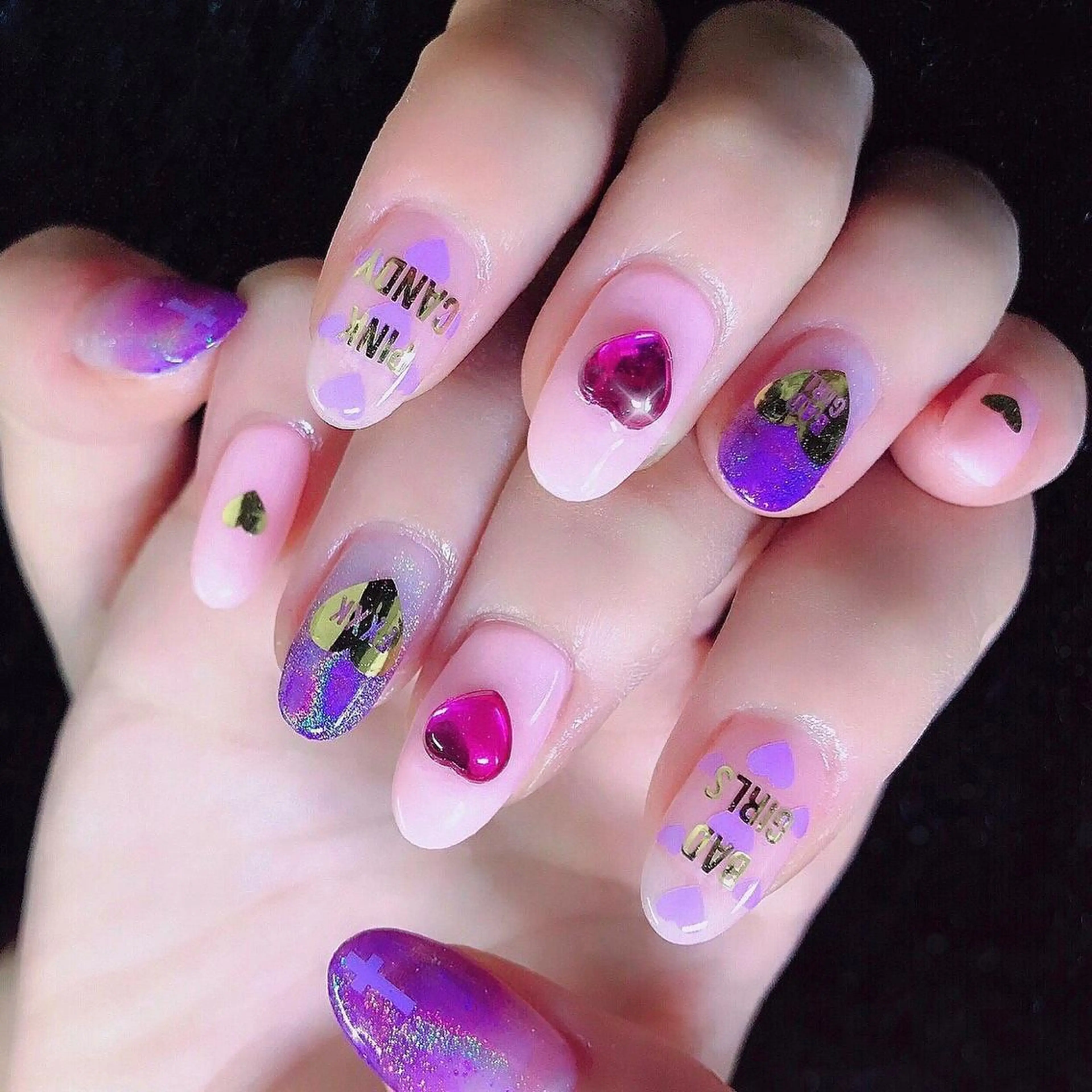 ネイル ハンドネイル NOIROUGE所属・NOI ROUGEのネイルデザイン