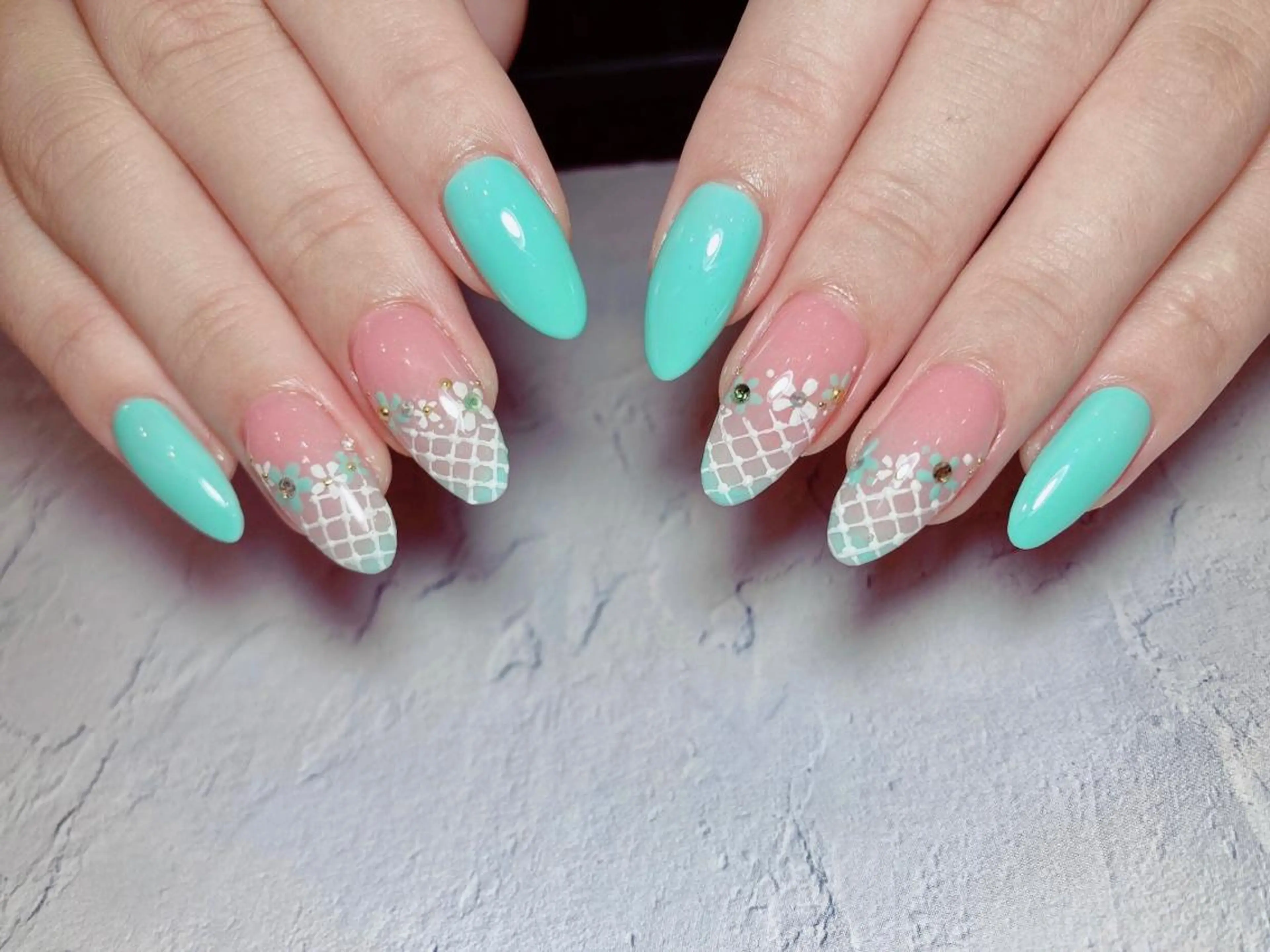 ネイル Spiky とうげ ふうかのネイルデザイン