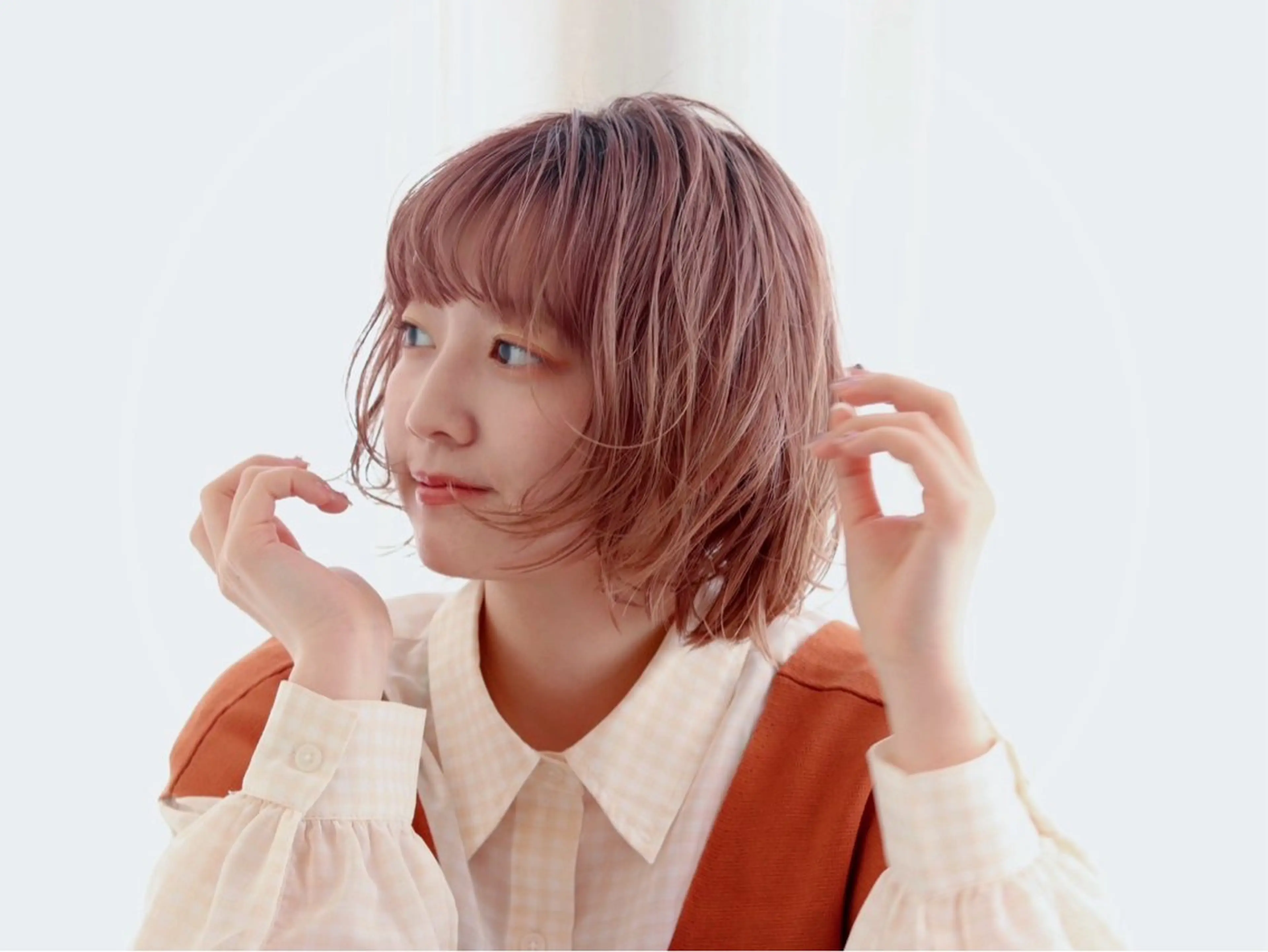 ショート カラー 縮毛矯正 山本 優音のヘアスタイル