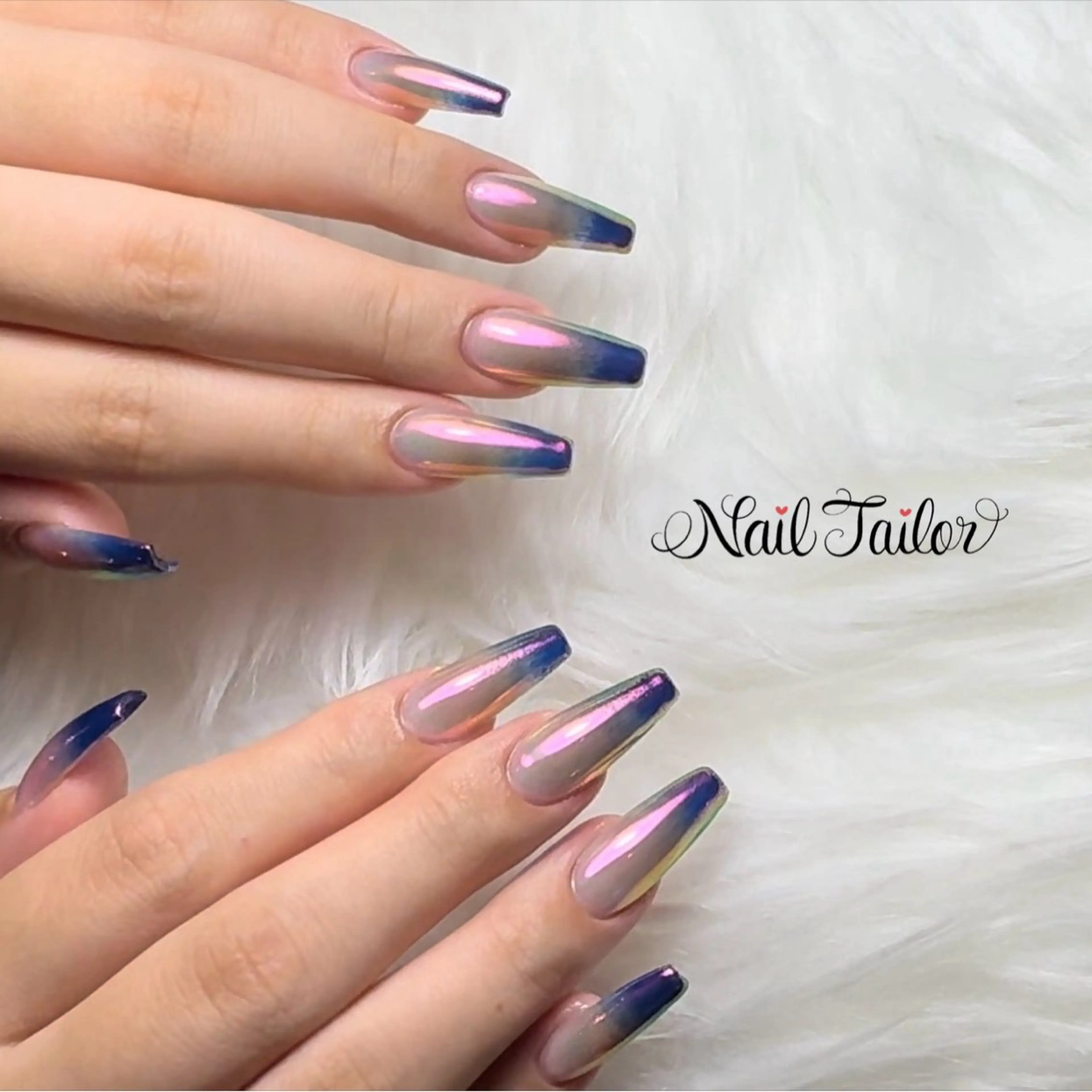 ネイル 長さ出し グラデーション ロングネイル ミラーネイル ネイビー NailTailor ネイルテイラーのネイルデザイン