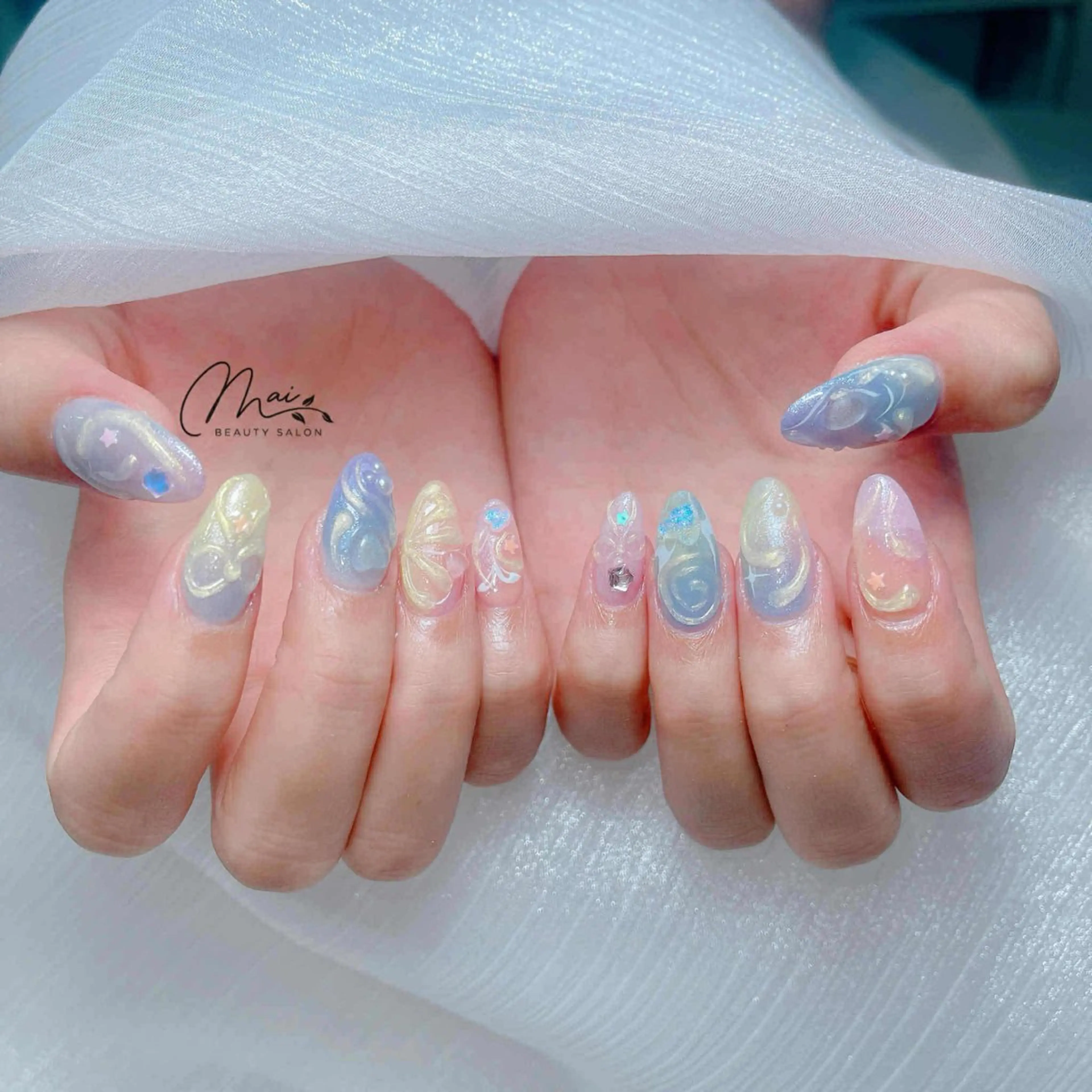 ネイル アニマル柄 ボルドー ブラウン チークネイル ドット ハンドネイル MaiBeauty HaNaのネイルデザイン