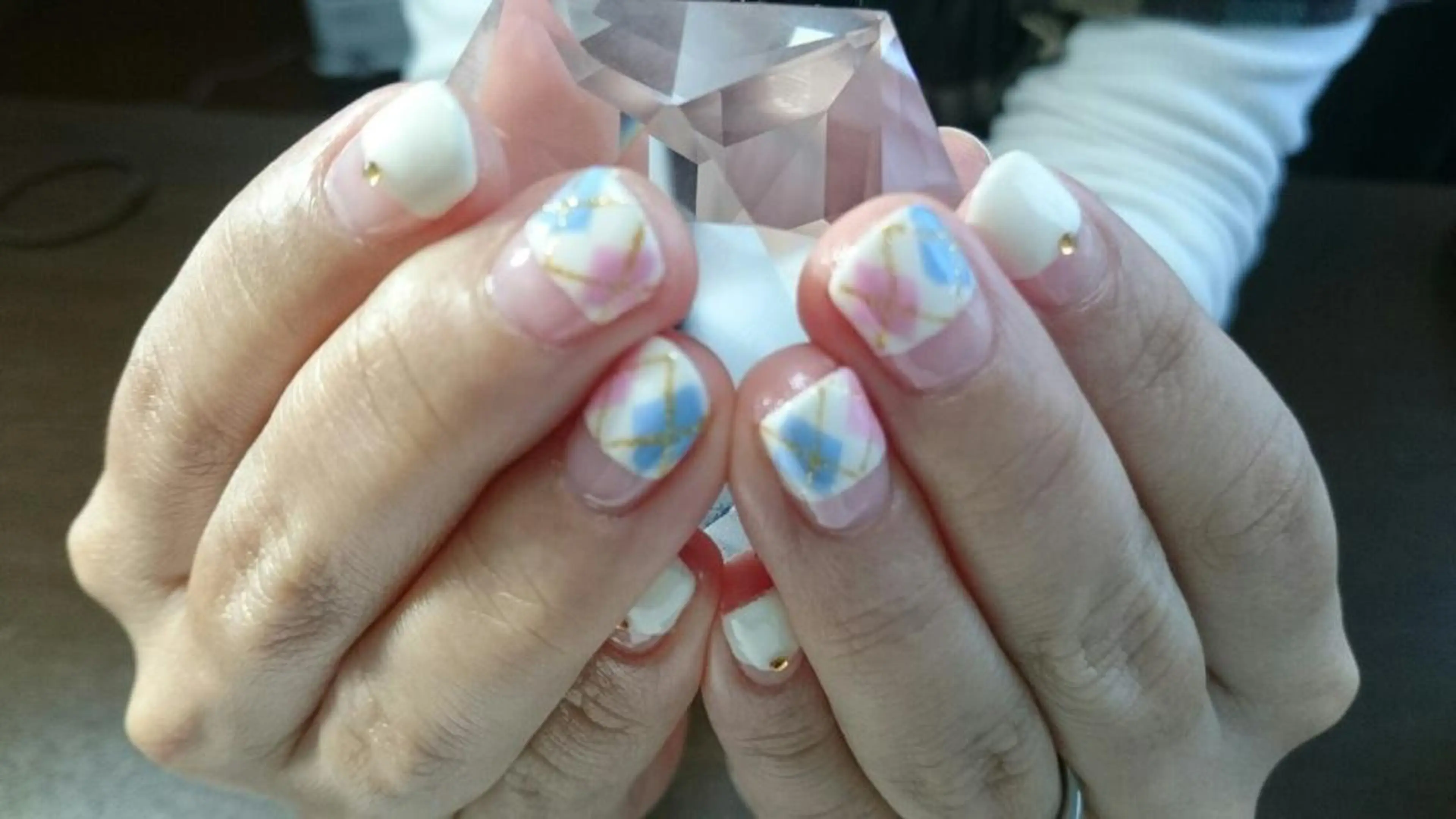 ネイル 柴崎 美幸のネイルデザイン