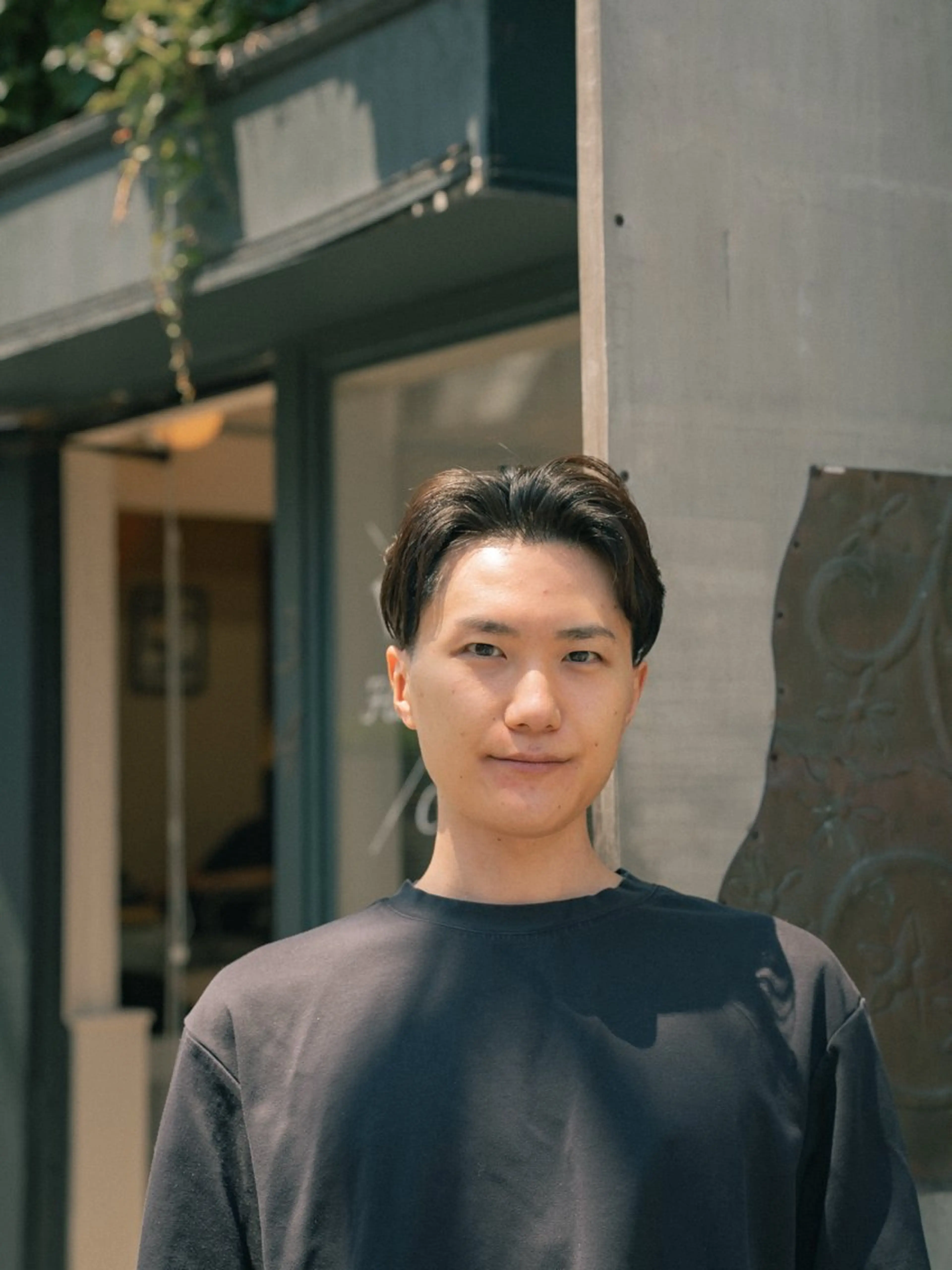 ショート カラー パーマ メンズ センターパート カット パーマ 🔗メンズサロン🔗 Kieのヘアスタイル