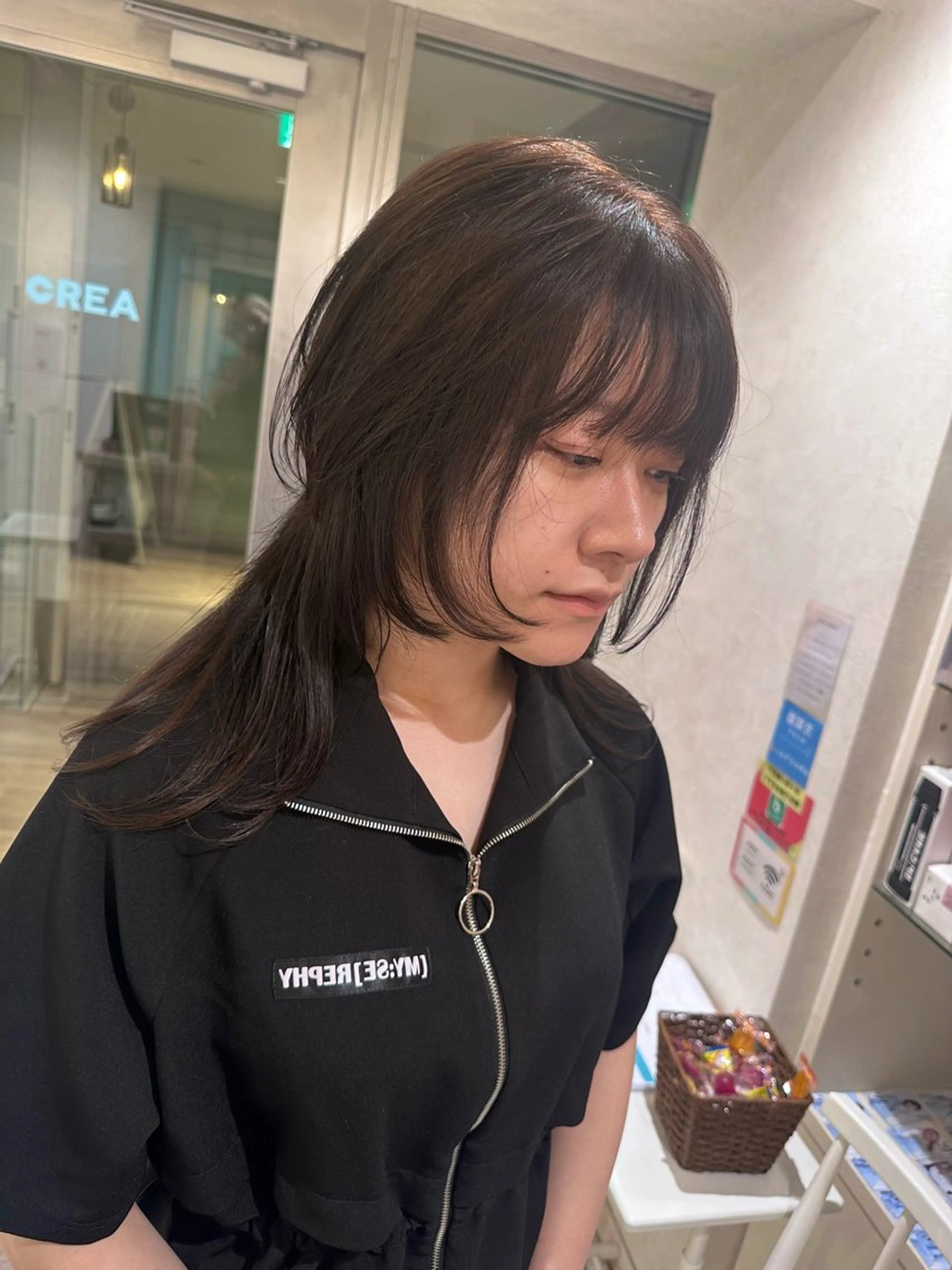 セミロング カラー ブラウンカラー ウルフカット デザインカラー🎨 下北沢 / 磯部のヘアスタイル