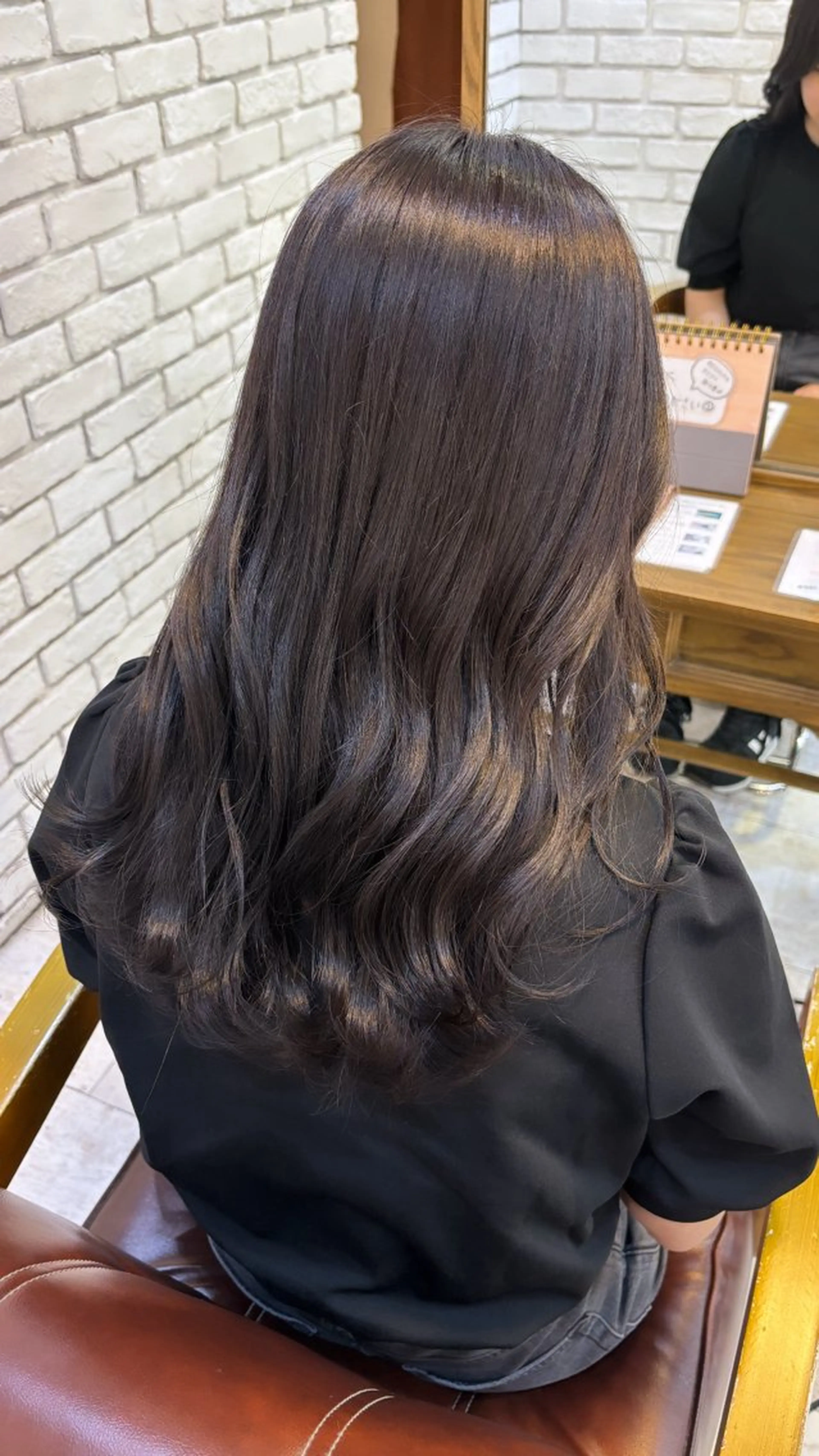 セミロング 🪼艶カラー🪼 田口彩香のヘアスタイル