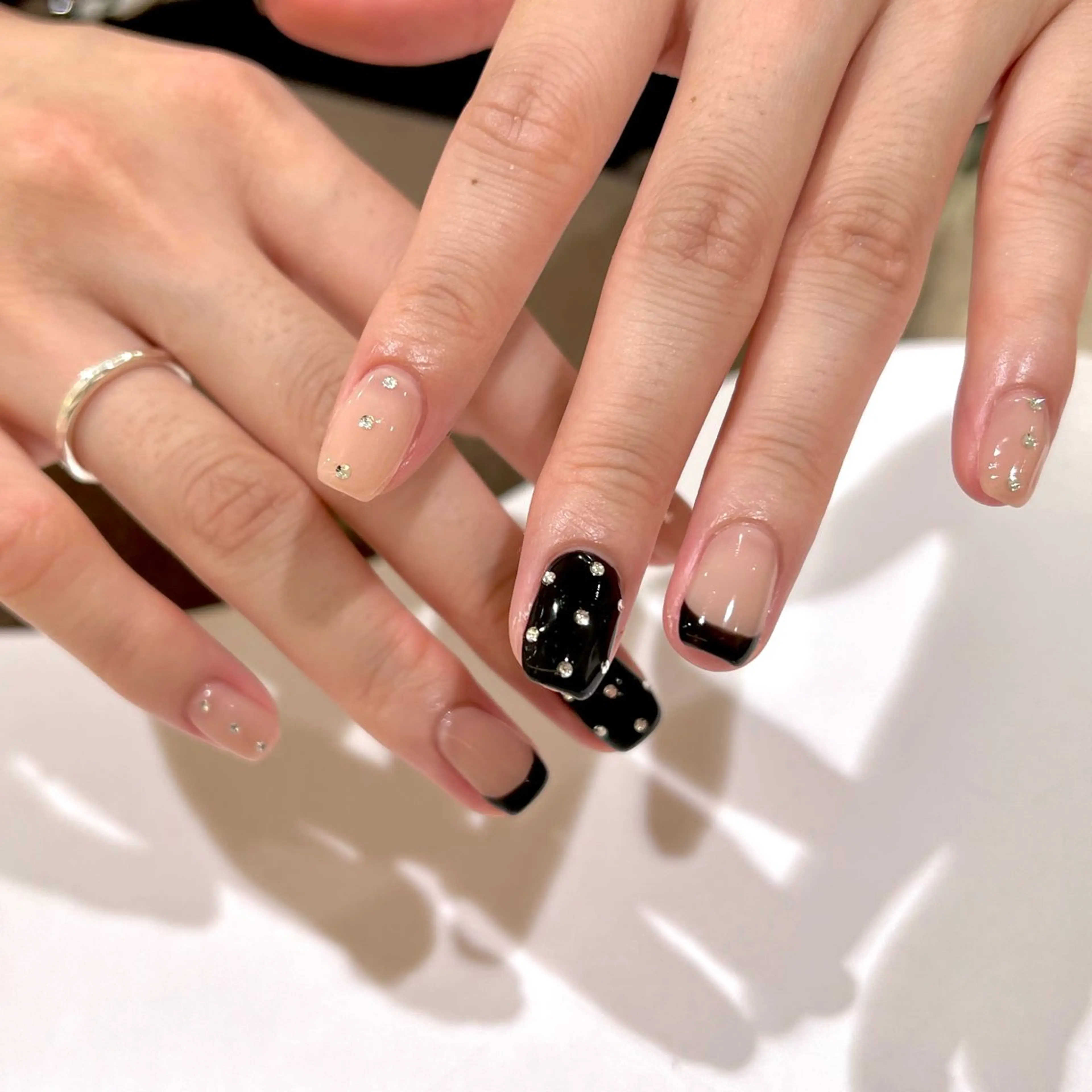 ネイル 持ち込み ハンドネイル 田中 夏海のネイルデザイン