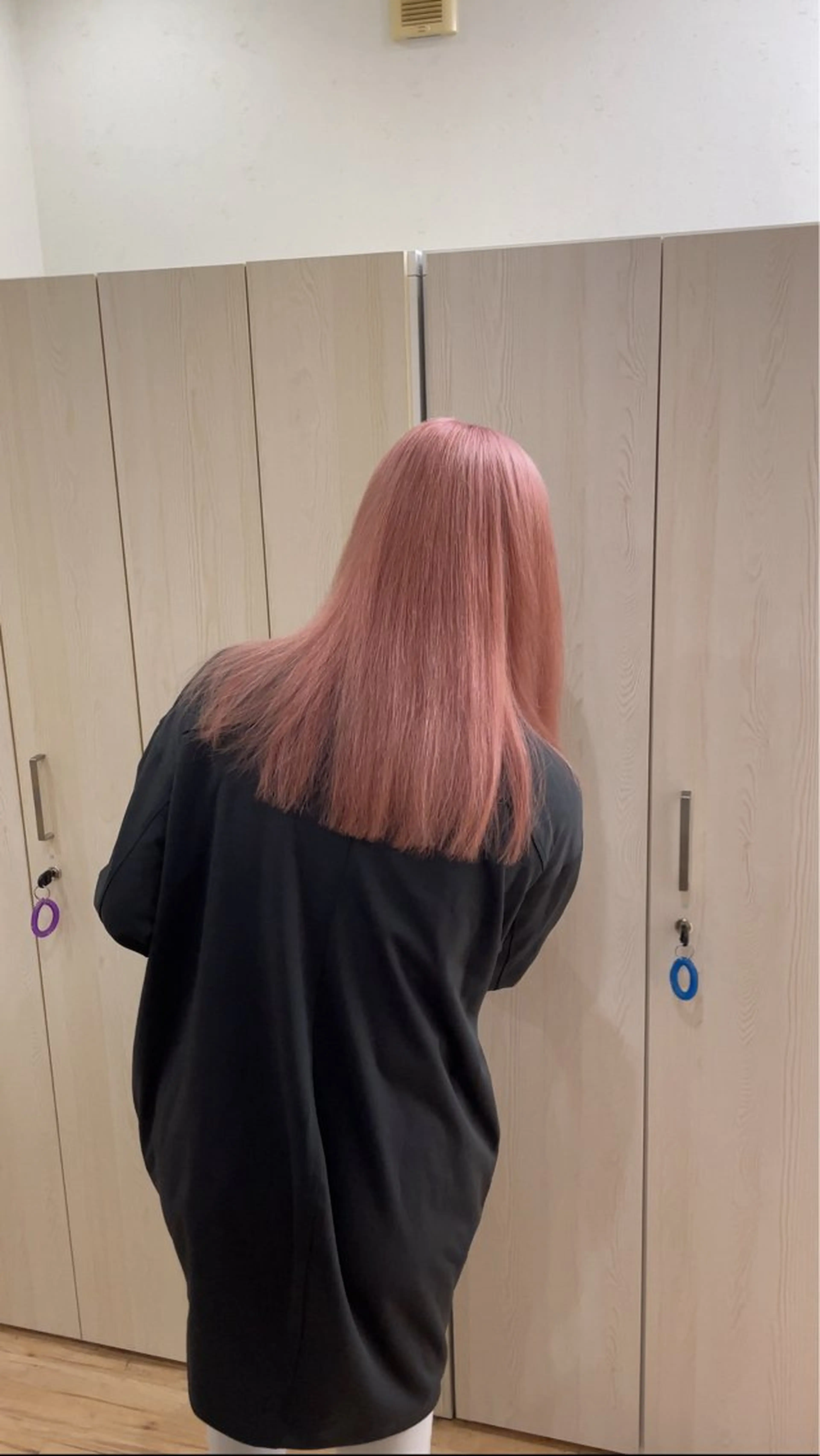 ロング カラー ピンクカラー 橋本翔 /レイヤーカットのヘアスタイル