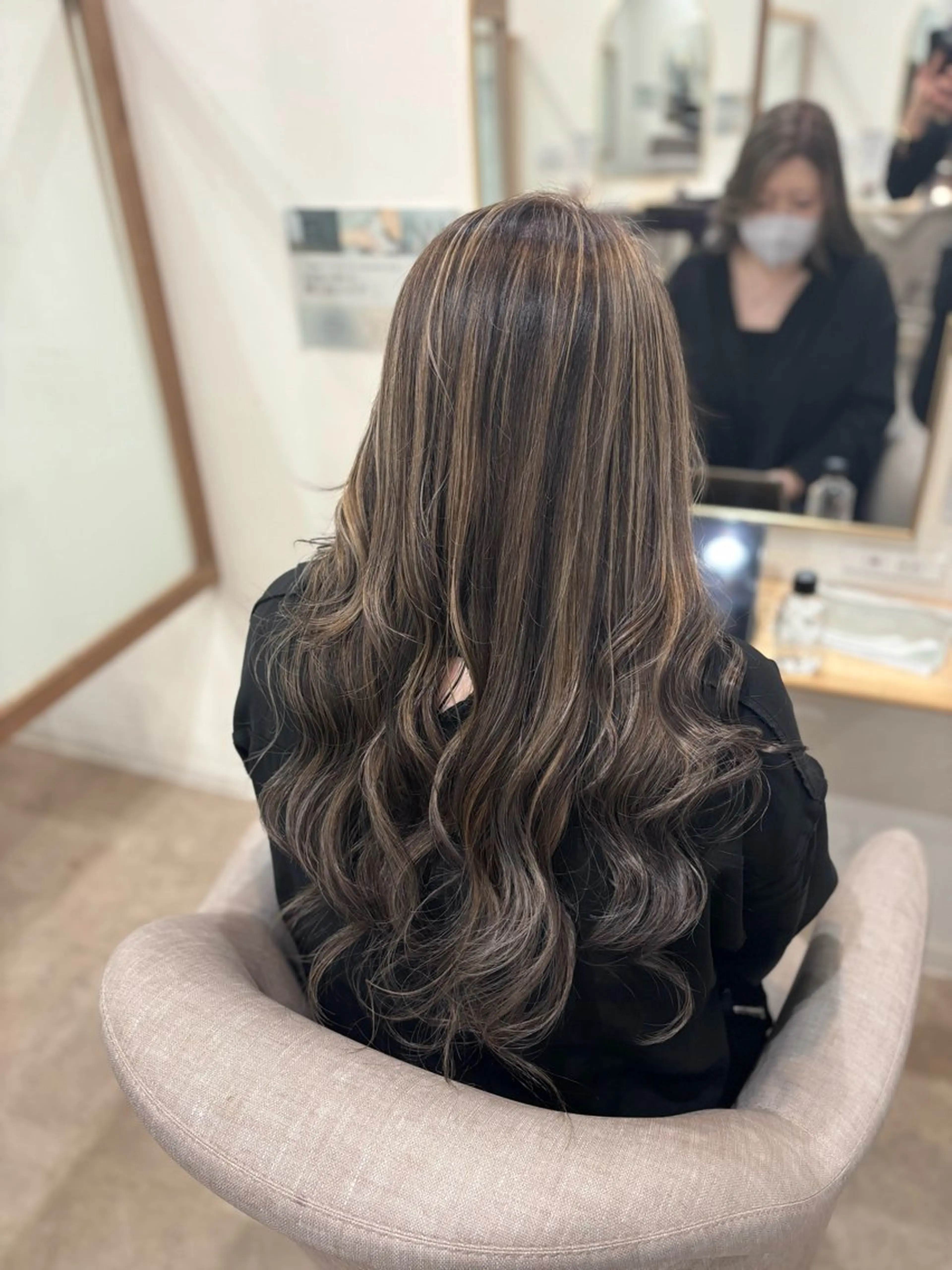 ロング Carrefour OHANA　ayuのヘアスタイル