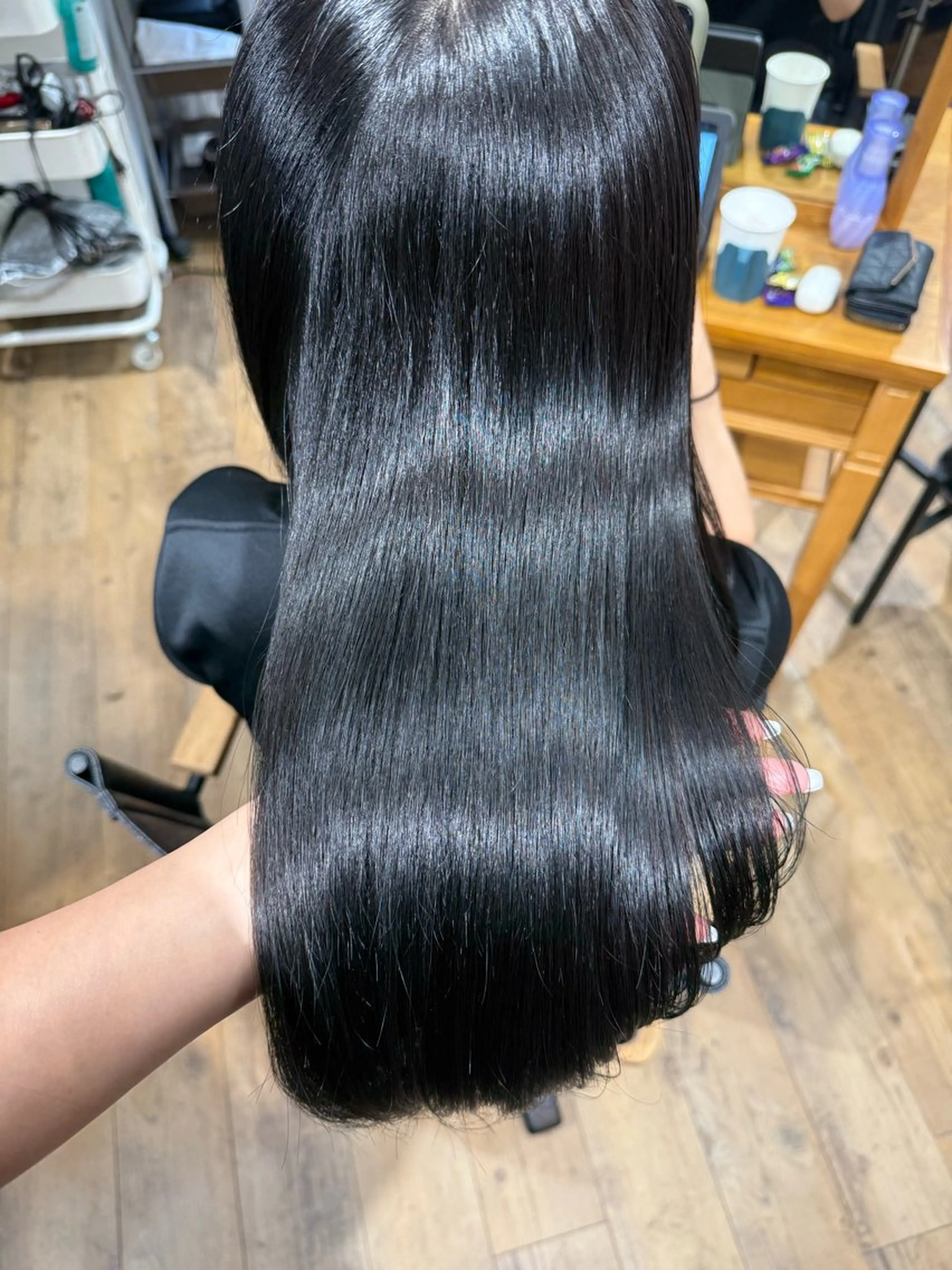 ロング カラー ✨艶髪✨ 奈須晴香のヘアスタイル