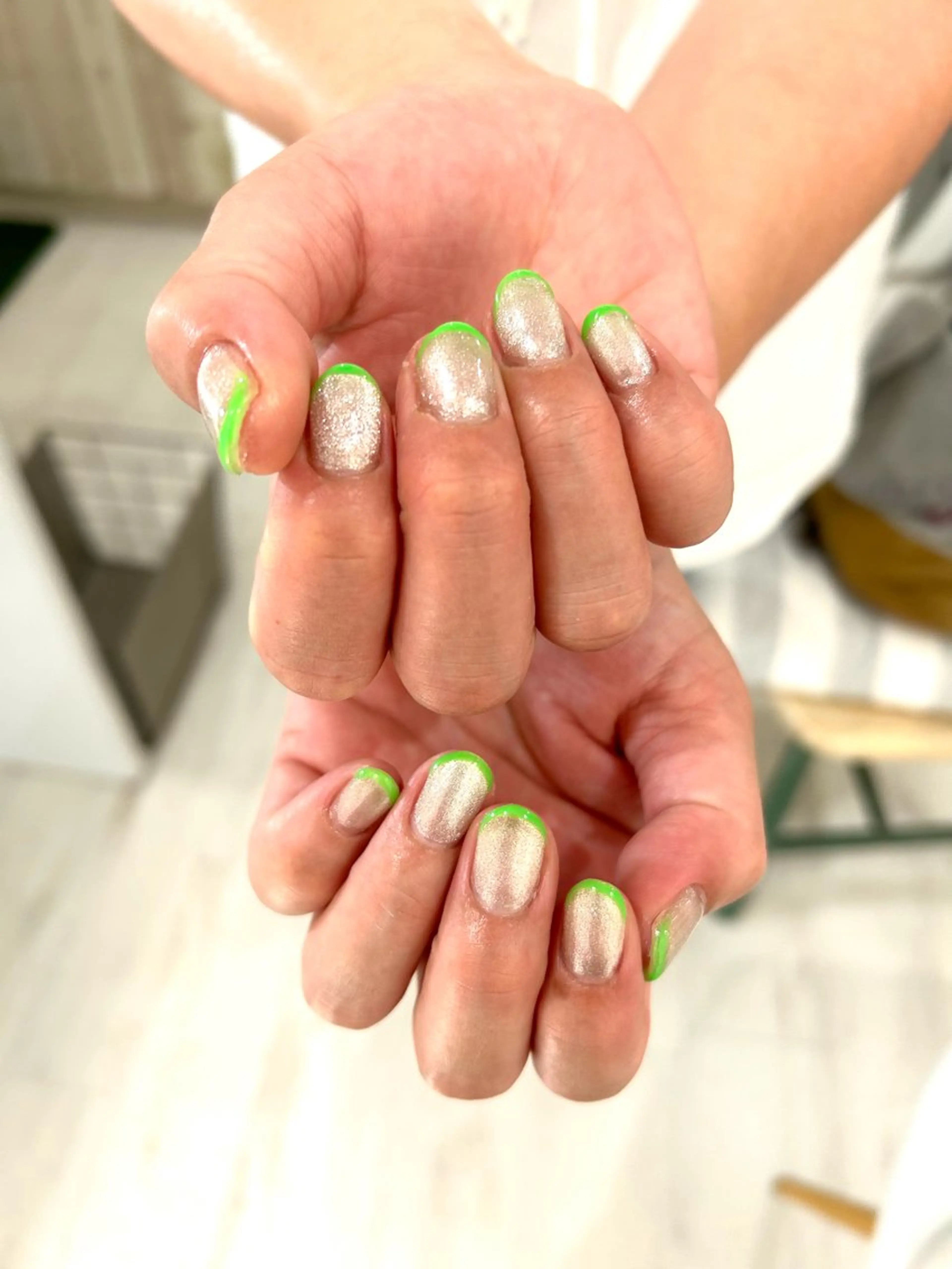 ネイル フラッシュネイル フットネイル フレンチネイル ラメ(グリッター) ラメグラデーション H3(エイチスリー)所属・H3 hitoのネイルデザイン