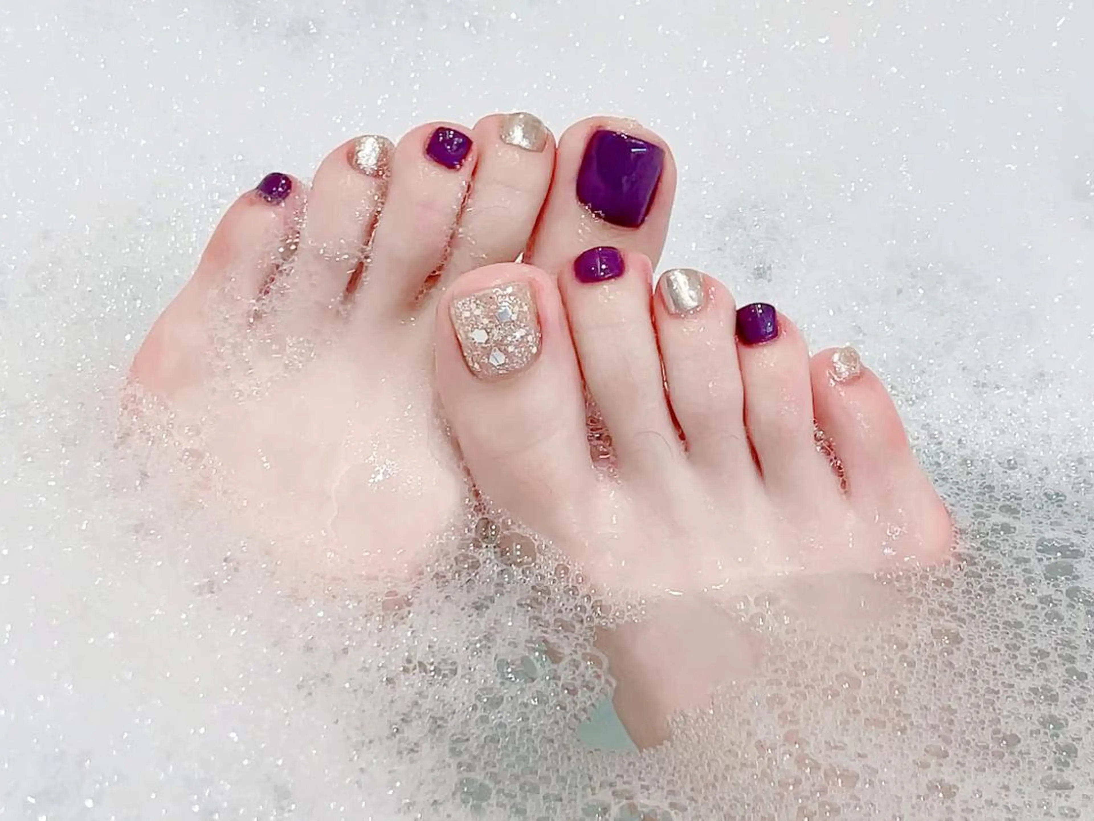 ネイル オーロラネイル チークネイル 長さ出し フットネイル フレンチネイル フットネイル yumi nailのネイルデザイン