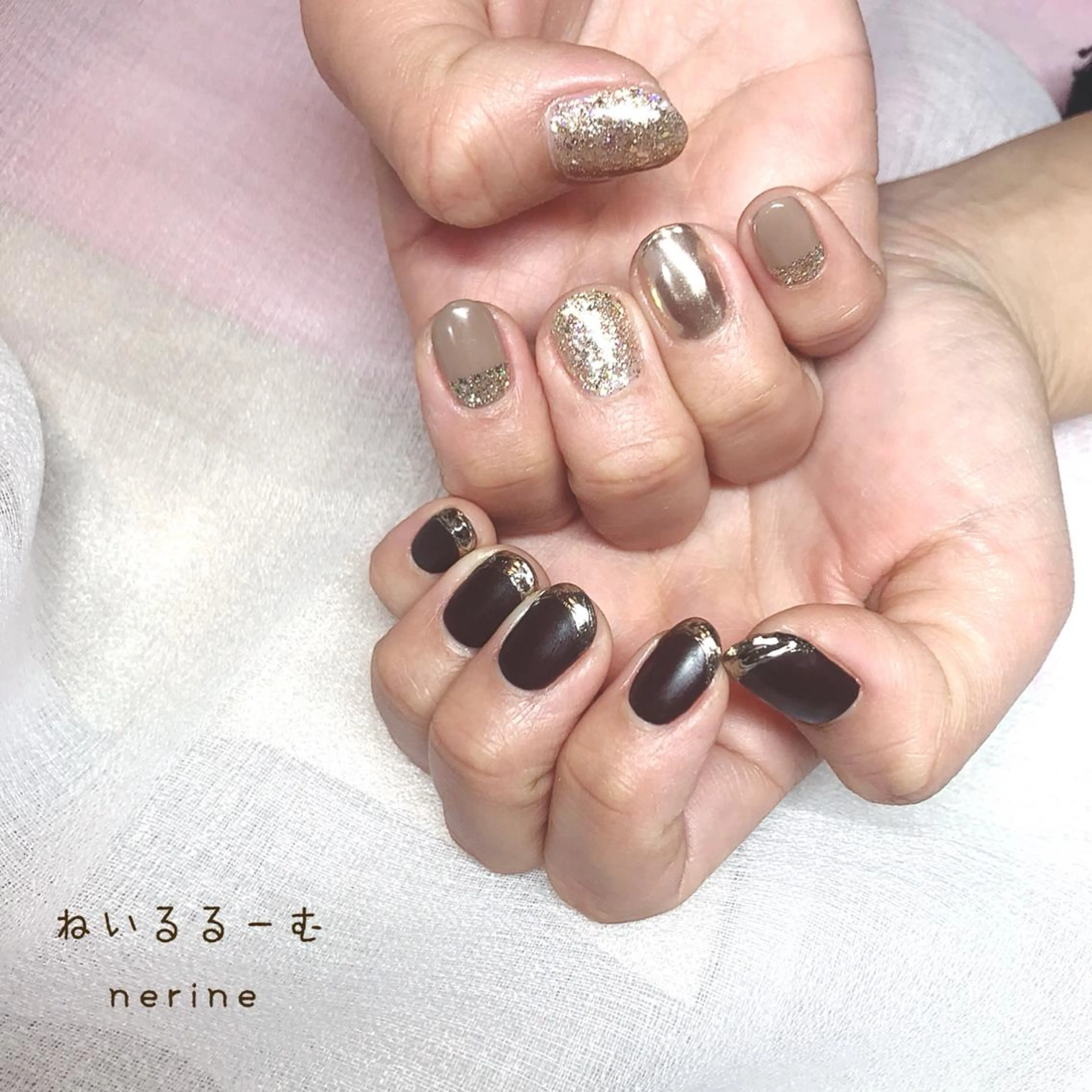 ネイル キラキラネイル マットネイル NAILST Naomiのネイルデザイン