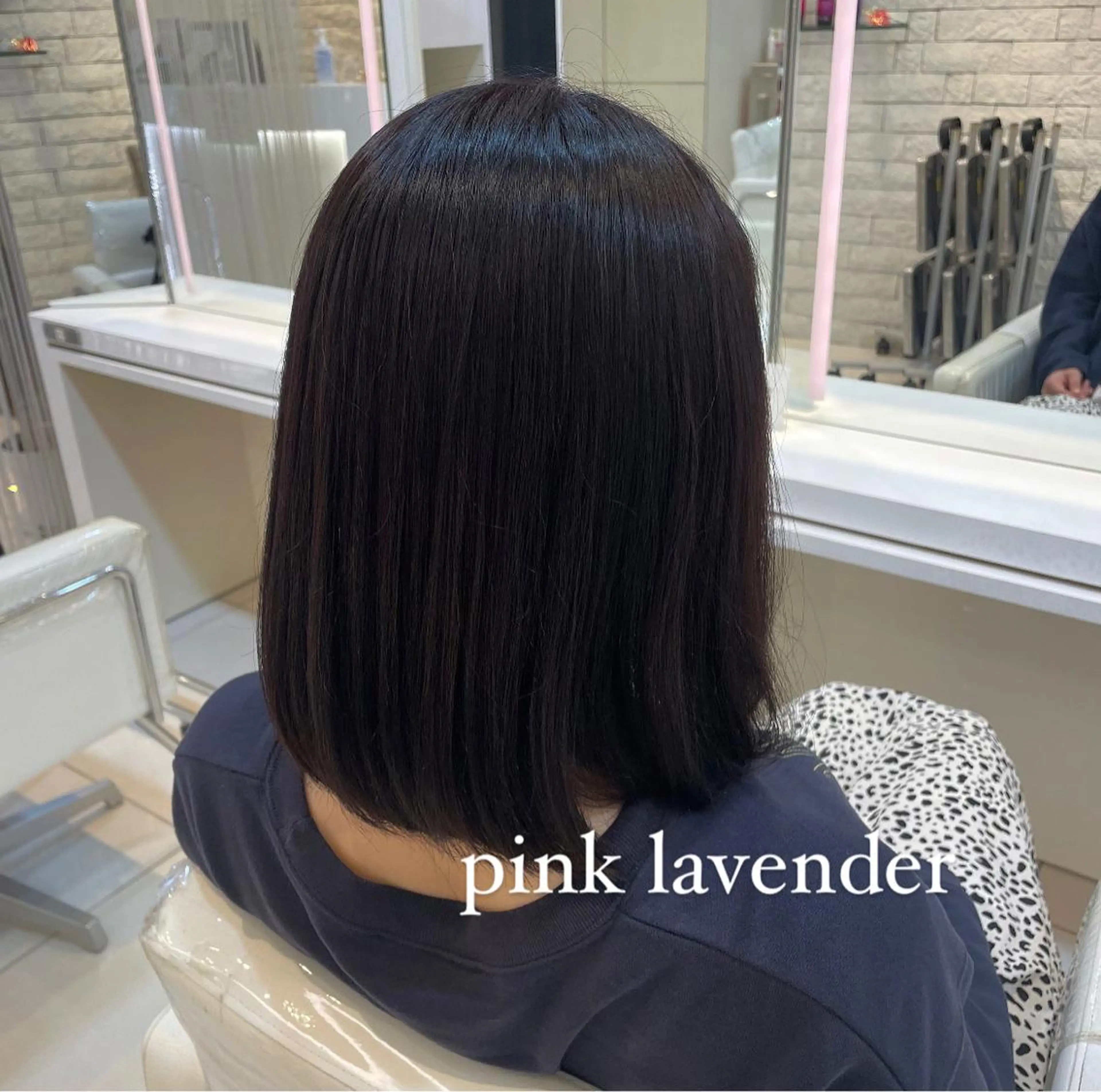 ミディアム カラー ラベンダーカラー BiBi  藪 菜月のヘアスタイル