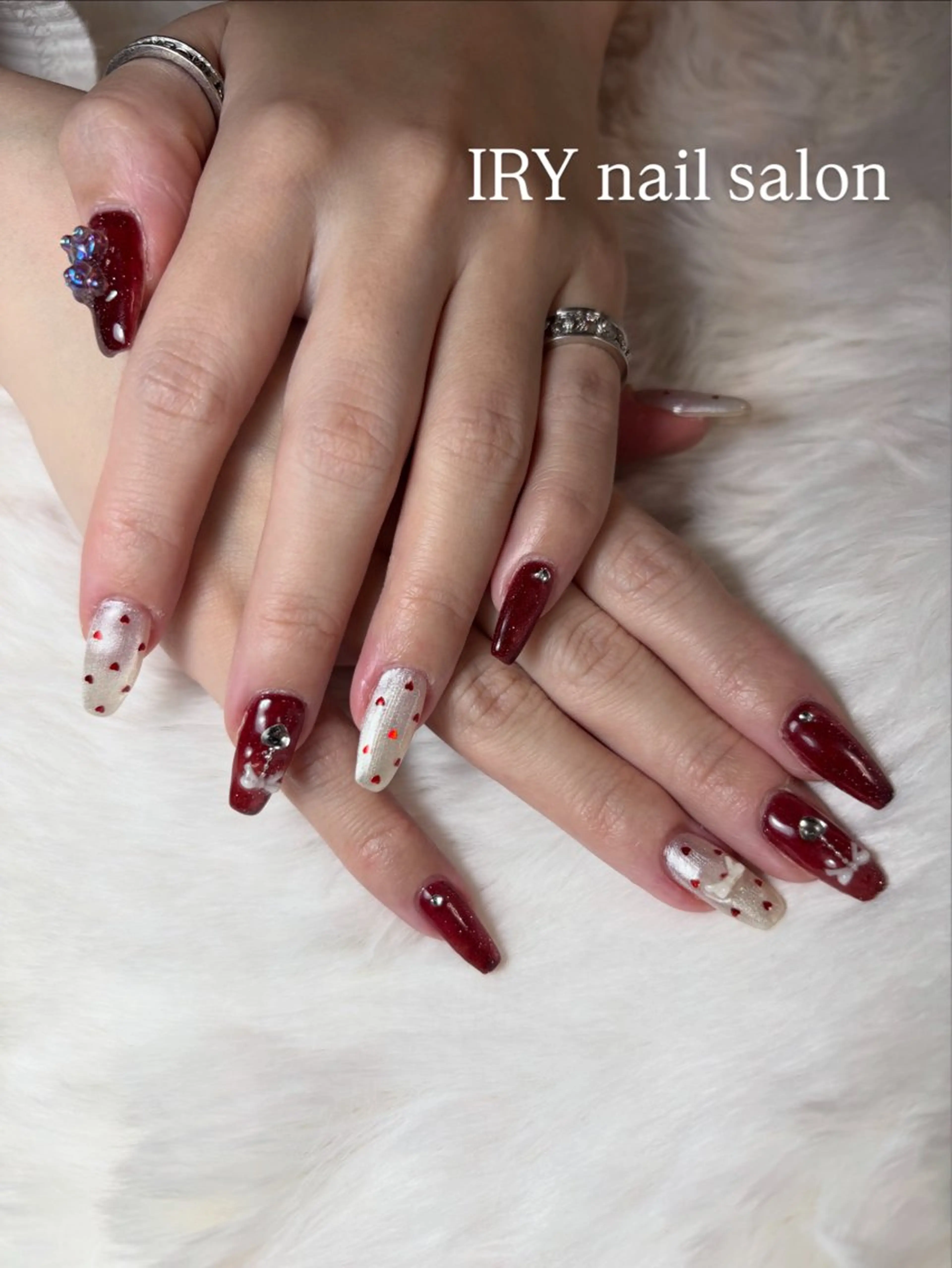 ネイル 持ち込み 三本 綾奈のネイルデザイン