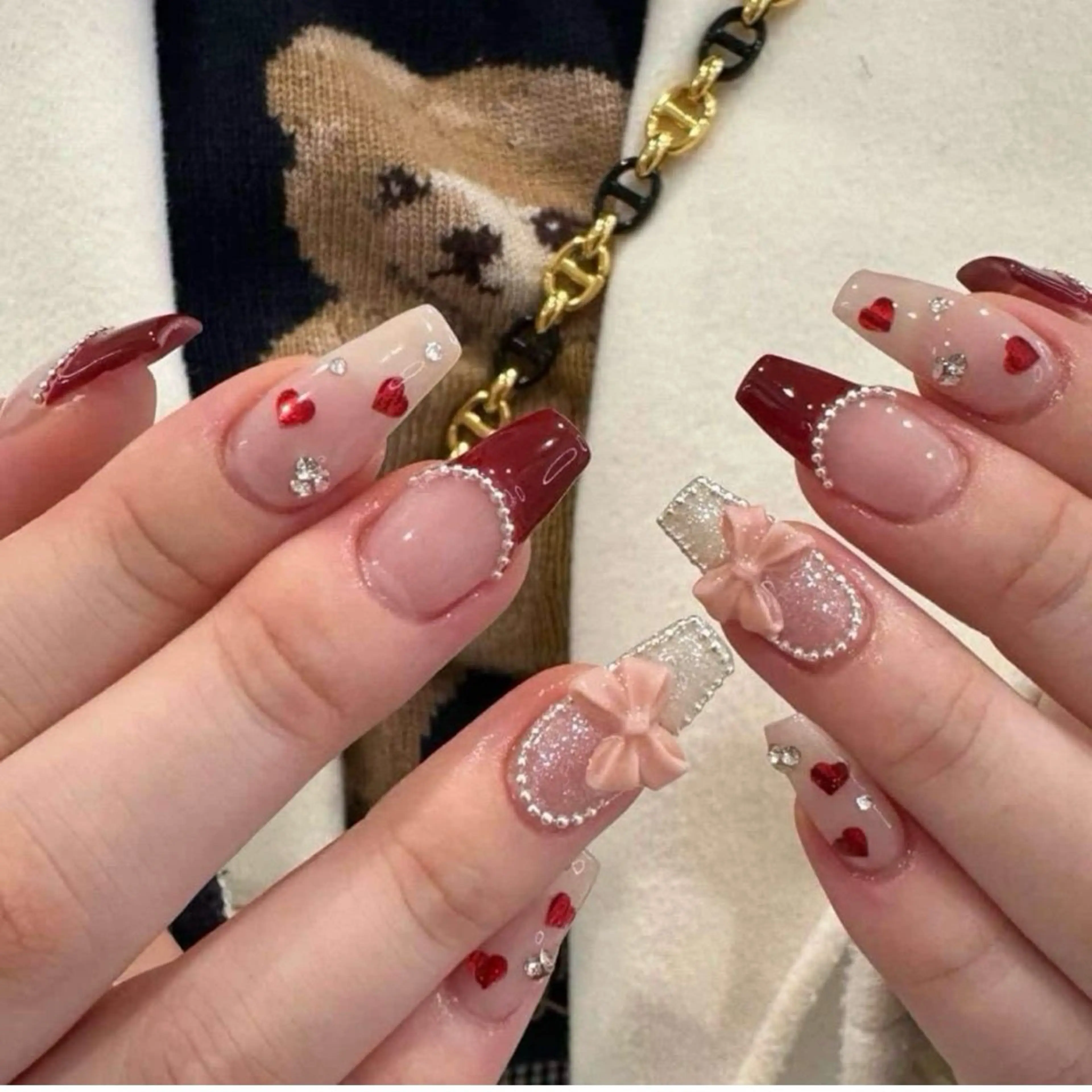 ネイル 成人式 ジェルネイル ロングネイル マグネットネイル ミディアムネイル ハンドネイル MoMoA Nail ネイル長さ出し専門店のネイルデザイン