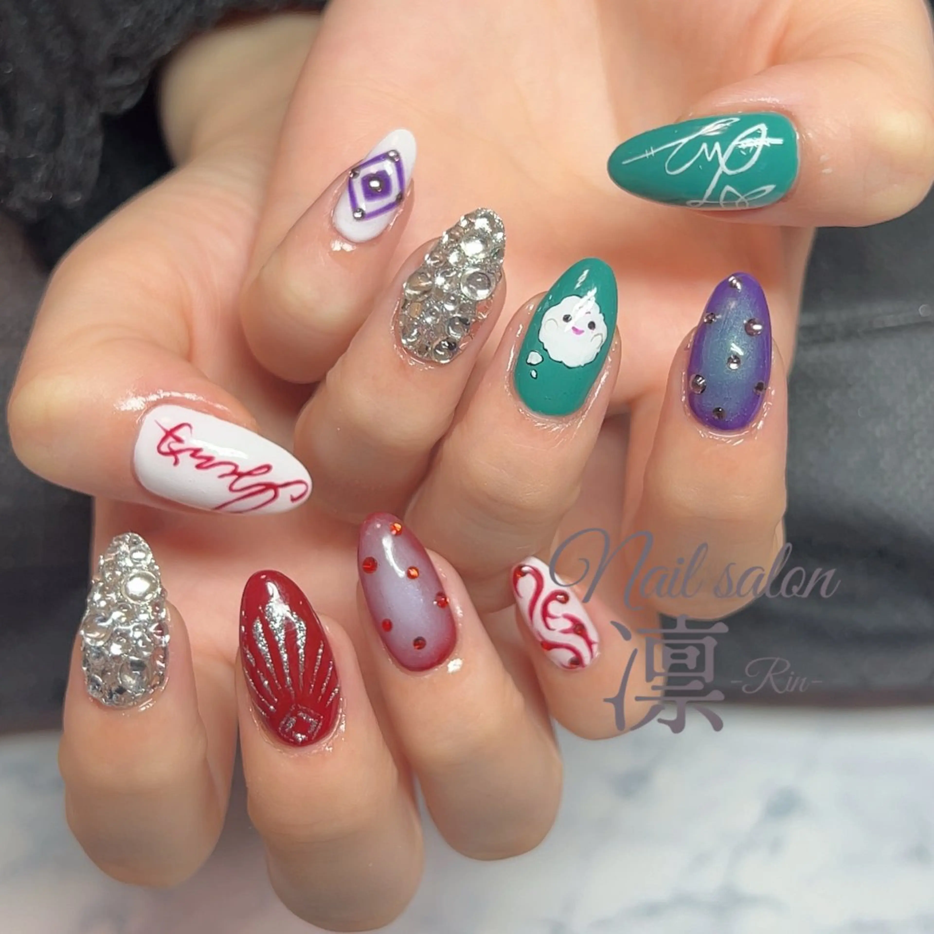 ネイル private salon凛のネイルデザイン