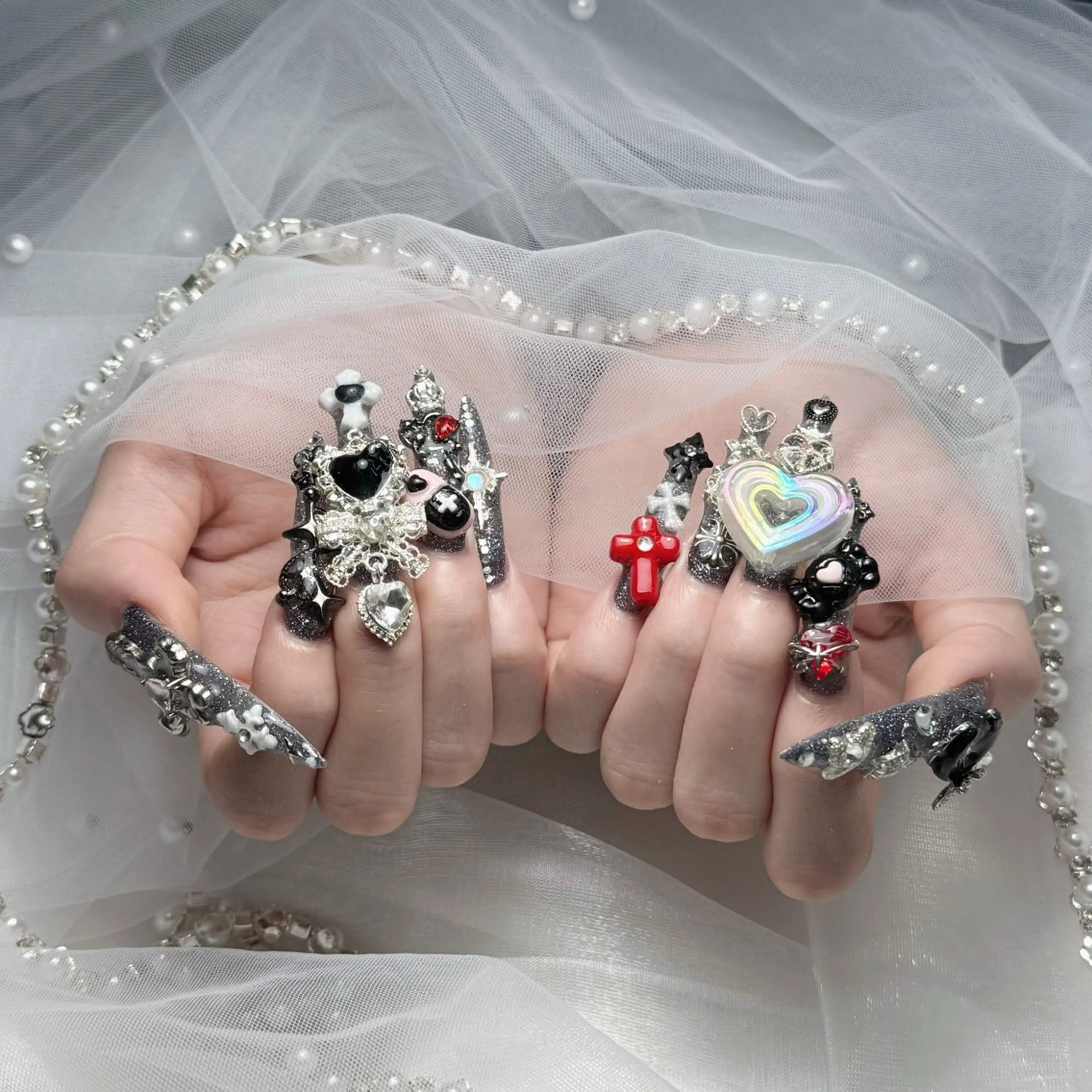 ネイル ハンドネイル いちご ちゃんのネイルデザイン