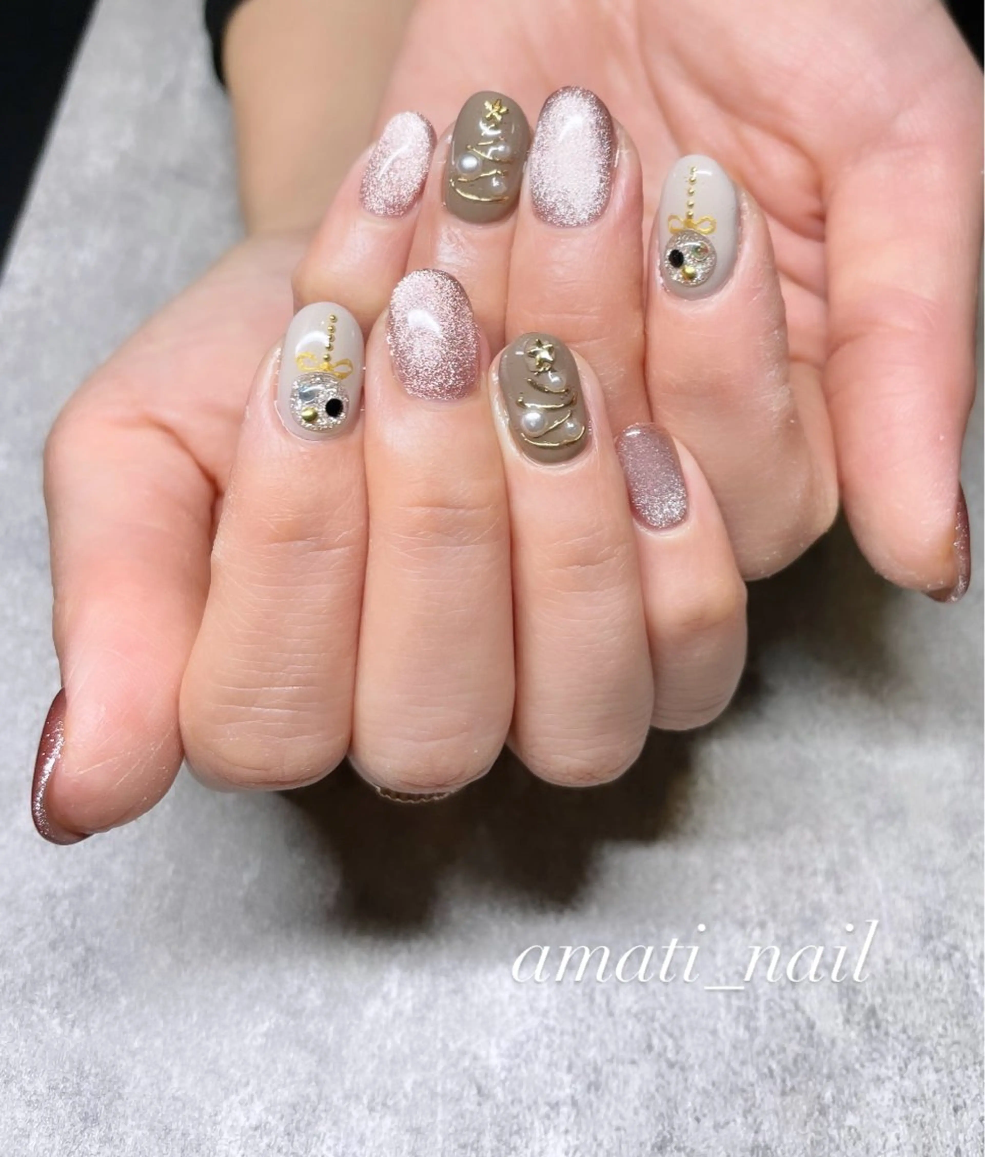 ネイル フットネイル ジェルネイル マグネットネイル ミラーネイル ニュアンスネイル ハンドネイル amati_nail TAKAKOのネイルデザイン