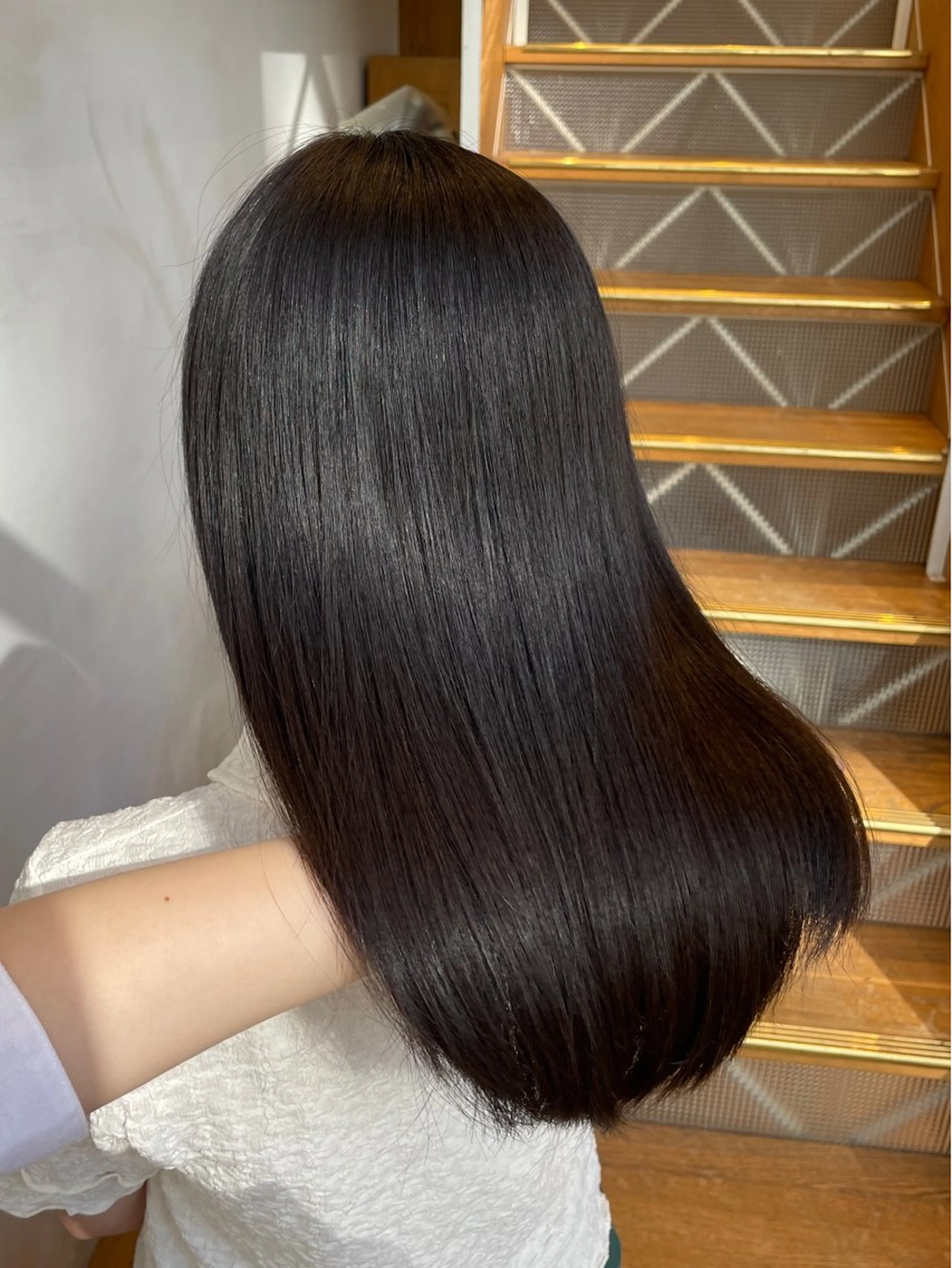 セミロング 髪質改善 トリートメント 島田 亜季のヘアスタイル