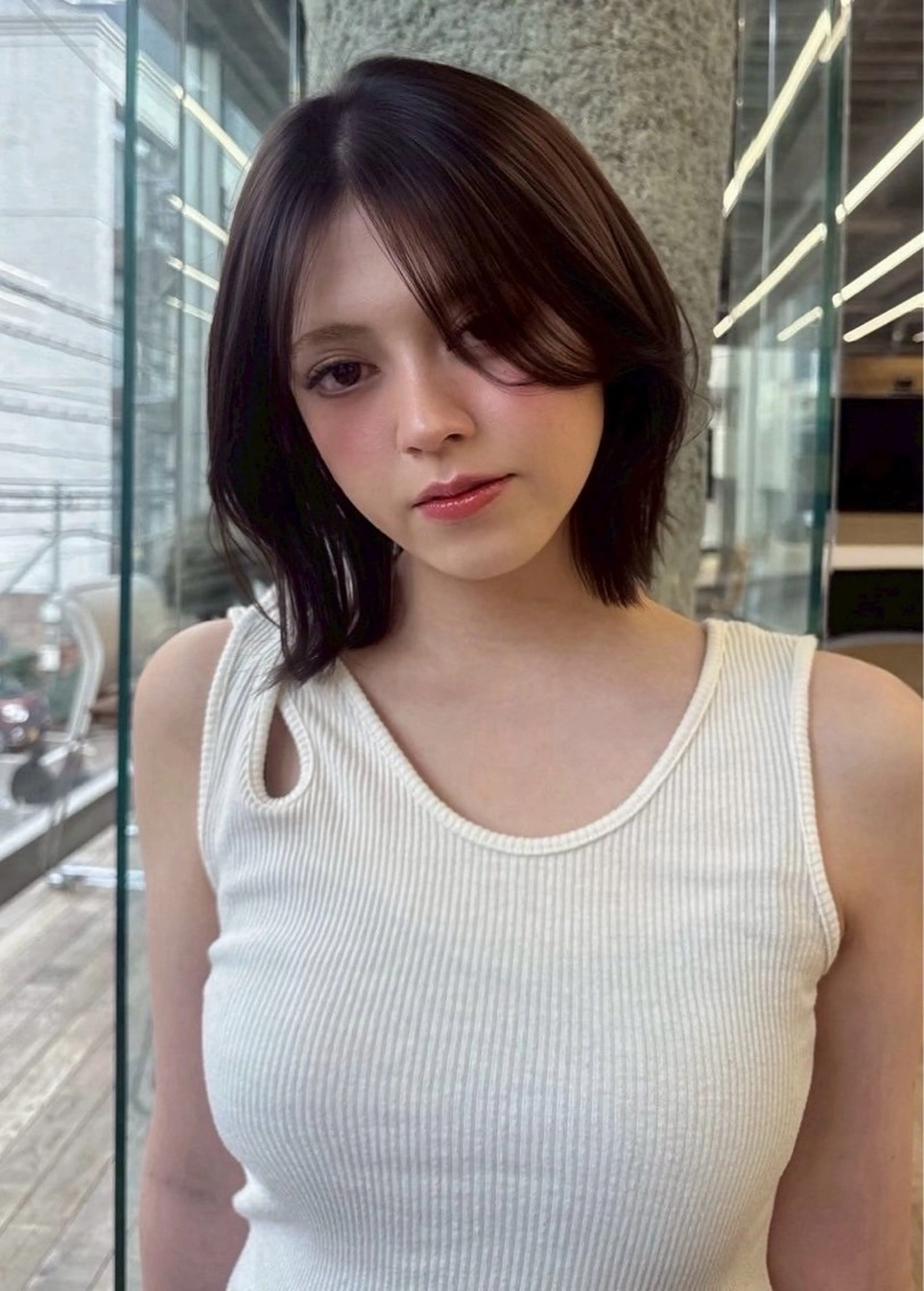 ミディアム カット ヘアカラー Gisel エリナのヘアスタイル