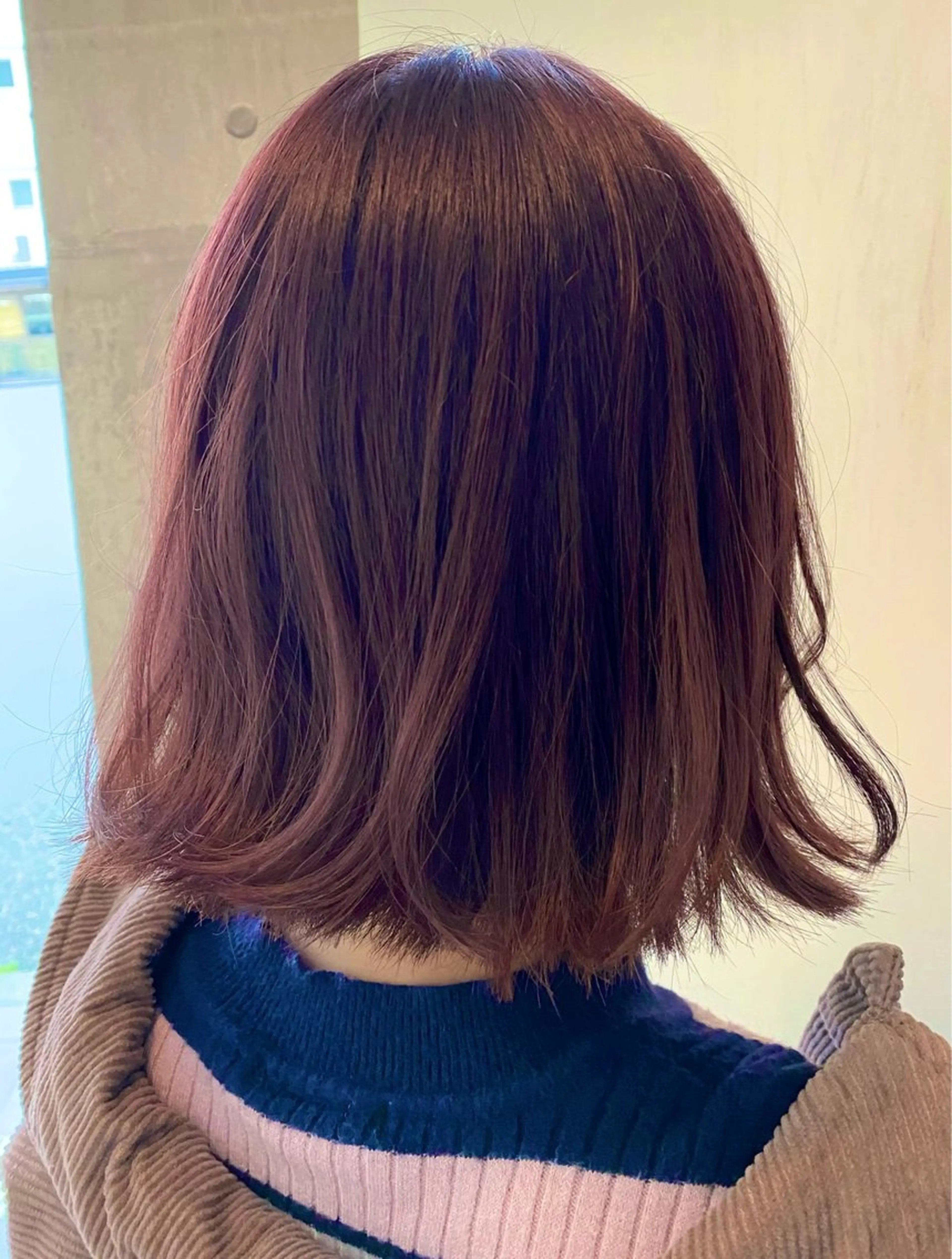 ミディアム カラー ブラウンカラー ピンクカラー ピンクブラウン 詩乃🎀ピンク 暖色系🫧レイヤーのヘアスタイル