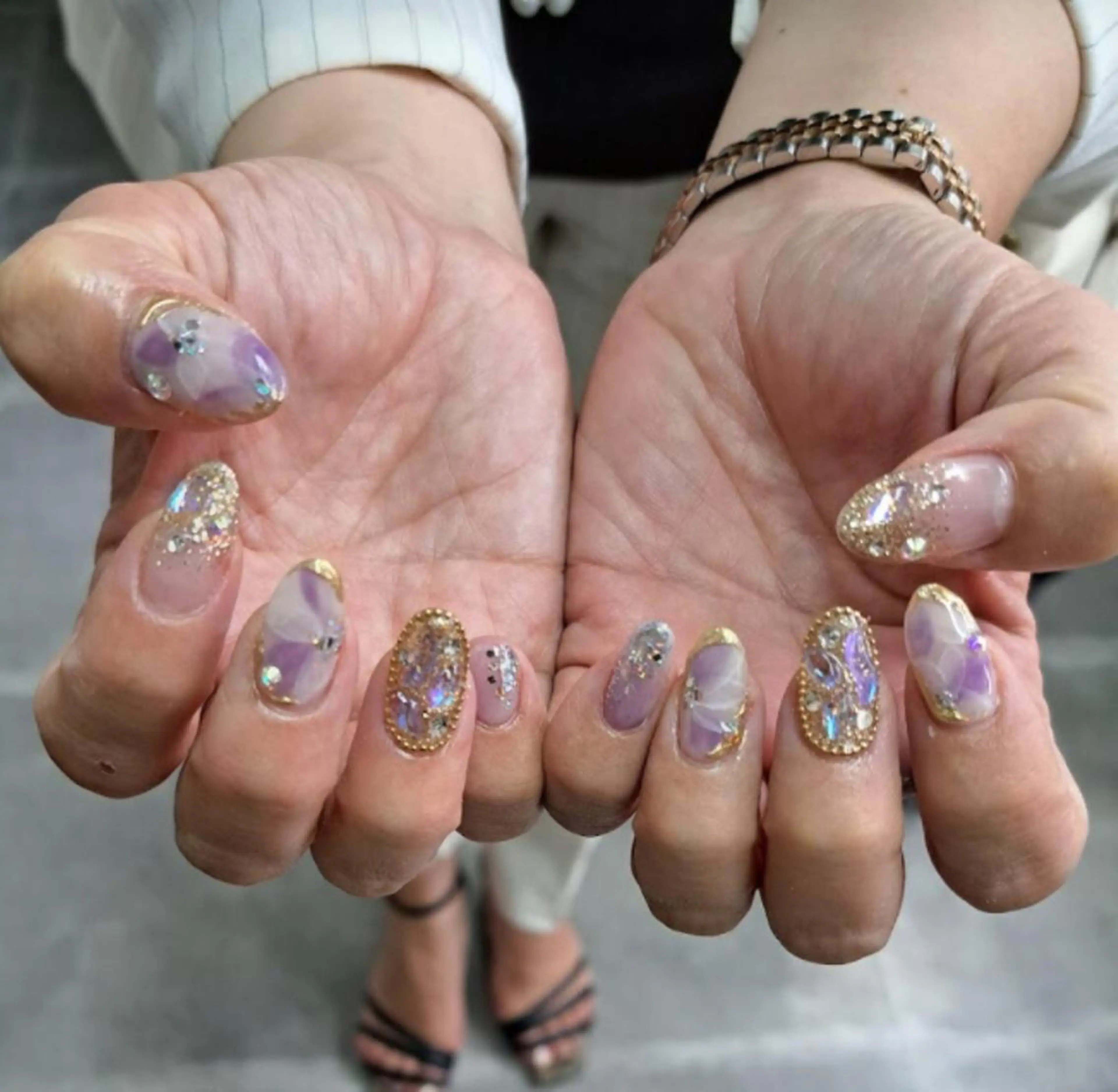 ネイル アートネイル ジェルネイル ニュアンスネイル スカルプネイル nailstudio eviz新宿店のネイルデザイン