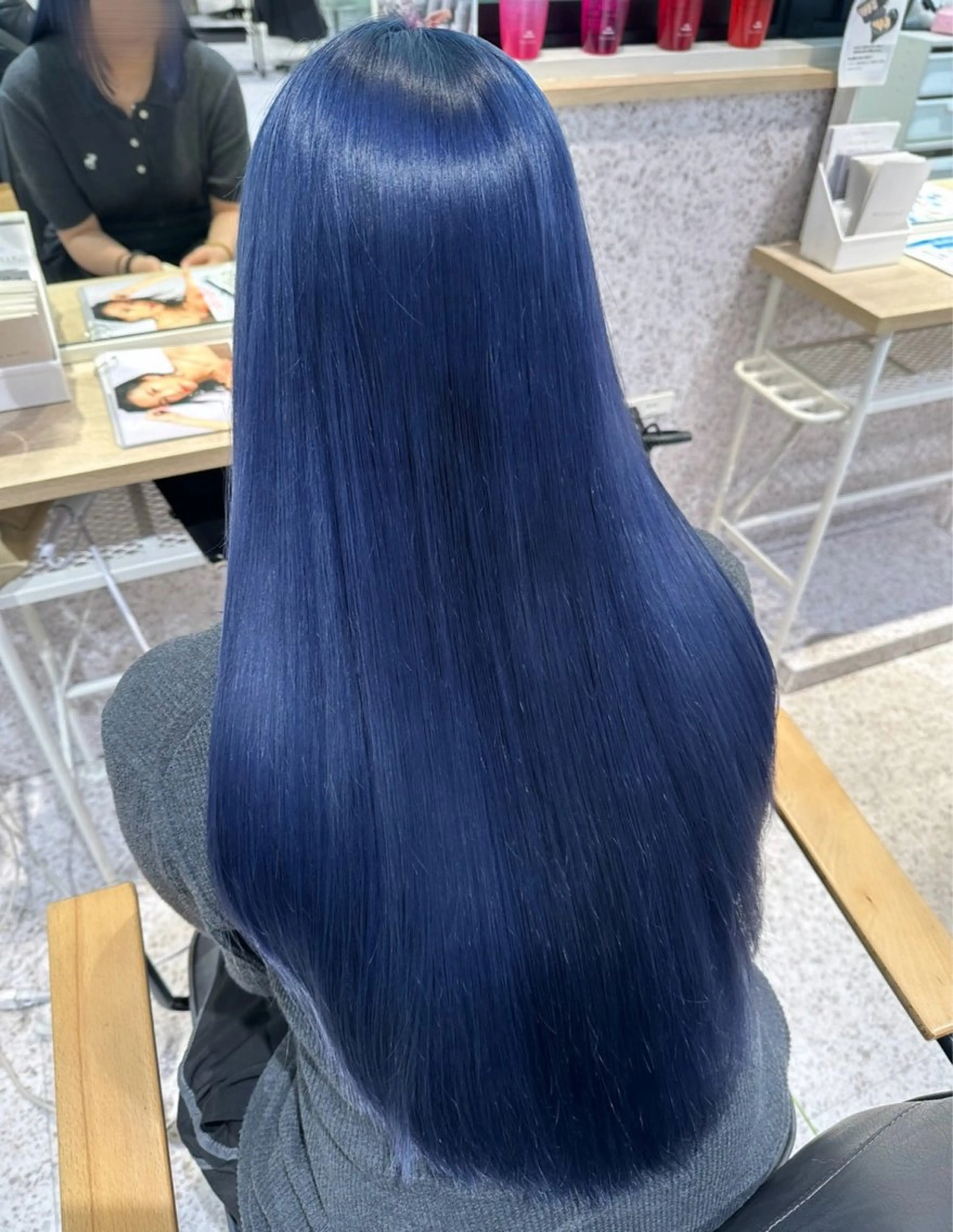 ヘアカラー 透明感/艶カラー 🫧 ユイナのヘアスタイル