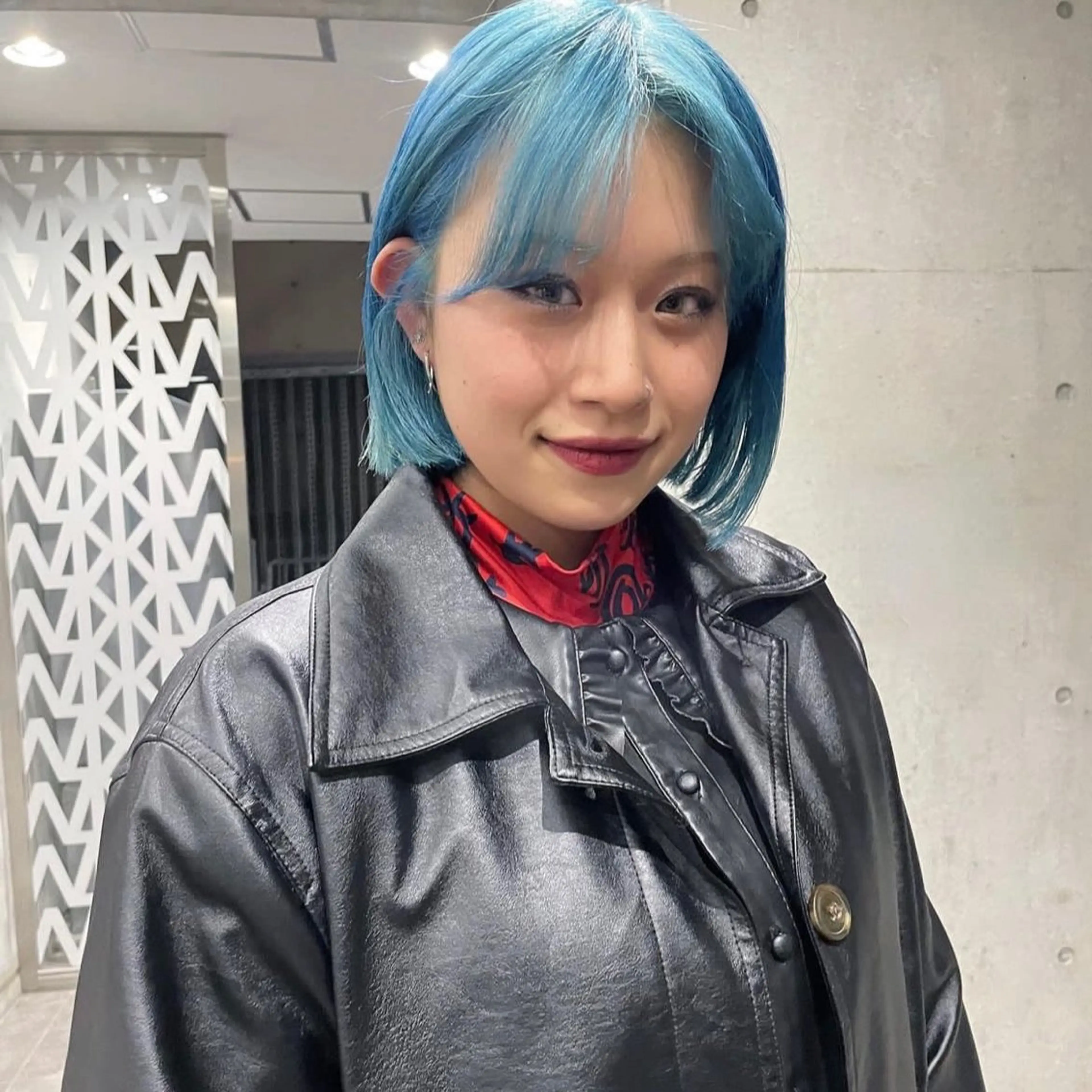 カラー バレイヤージュ ベージュカラー ブリーチ ブロンド デザインカラー レイヤー/ブリーチ ♥️【木坂 桃歌】のヘアスタイル