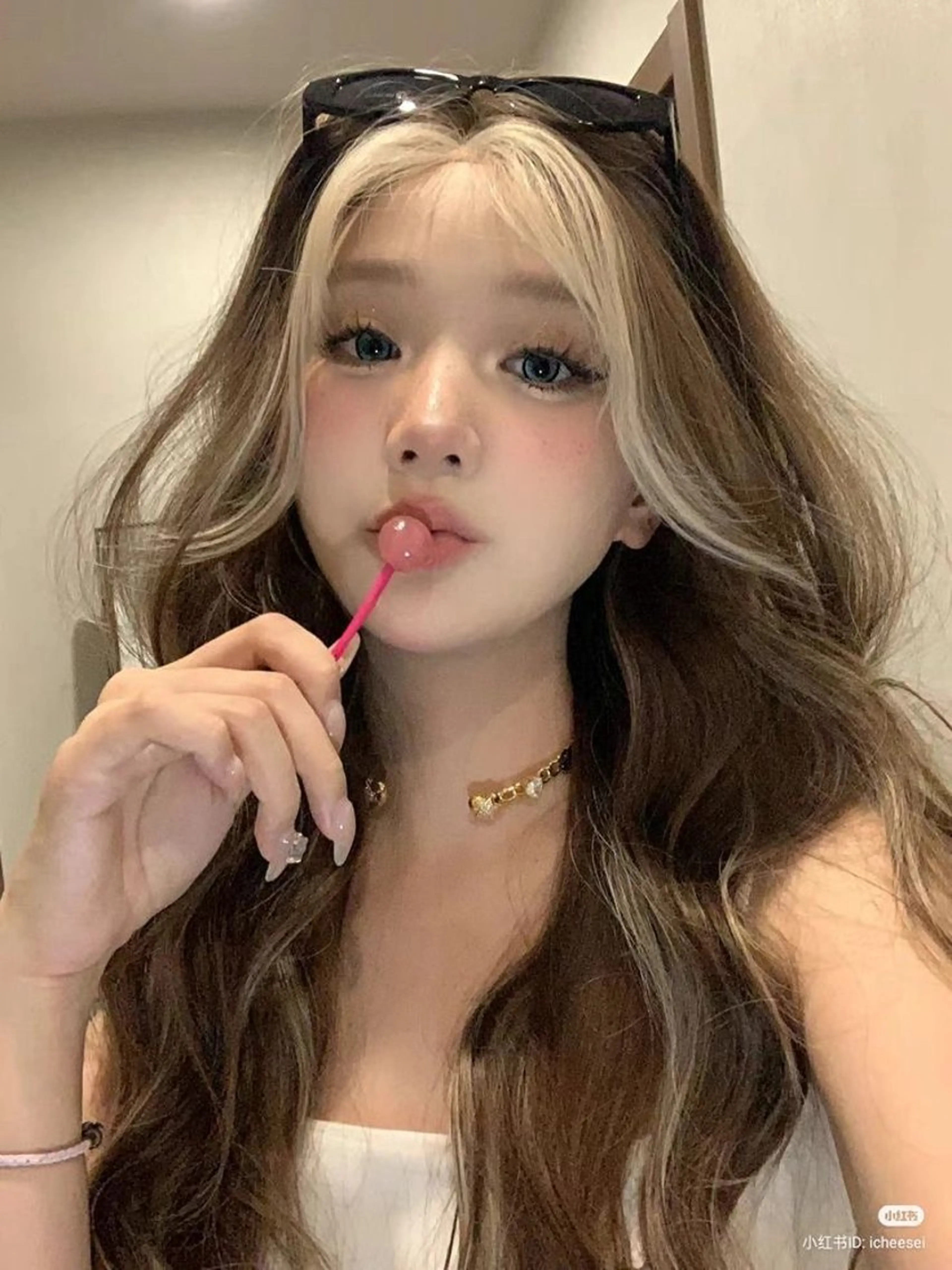 ロング ヘアカラー トリートメント 艶髪ハイトーンカラー 渋谷🎀ririkaのヘアスタイル