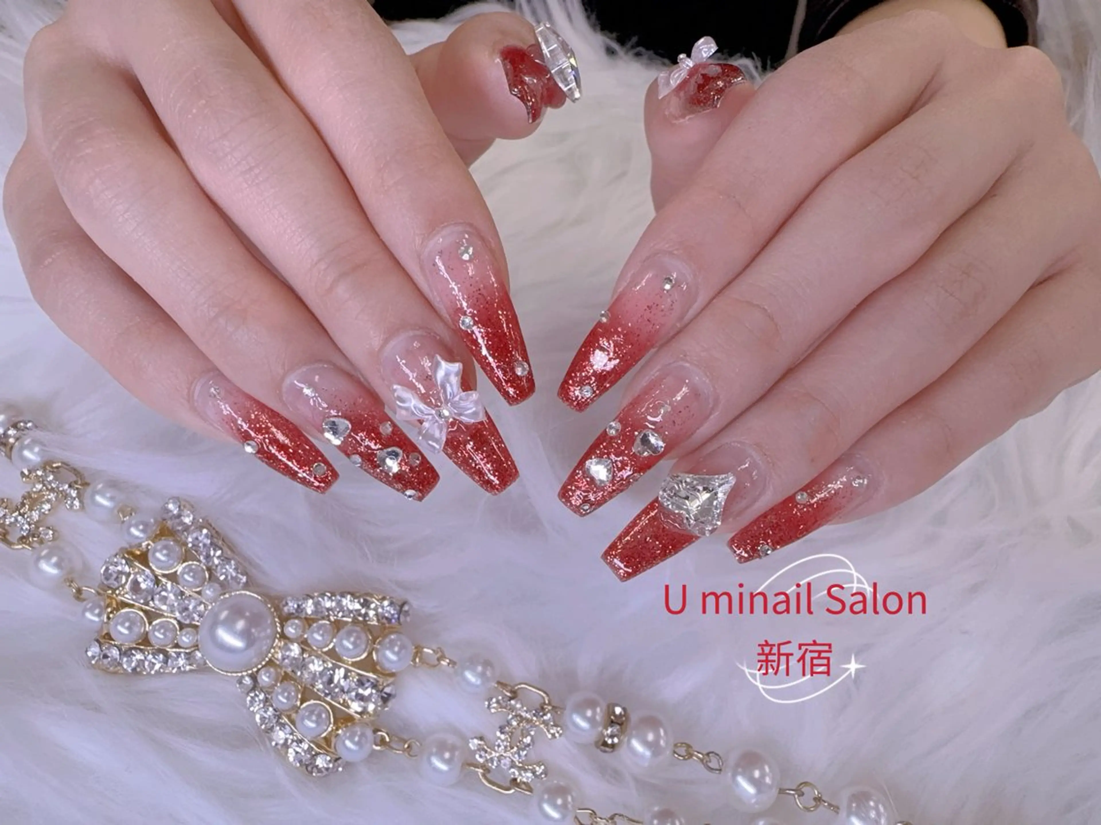 ネイル UMI ネイルサロン新宿🎀のネイルデザイン