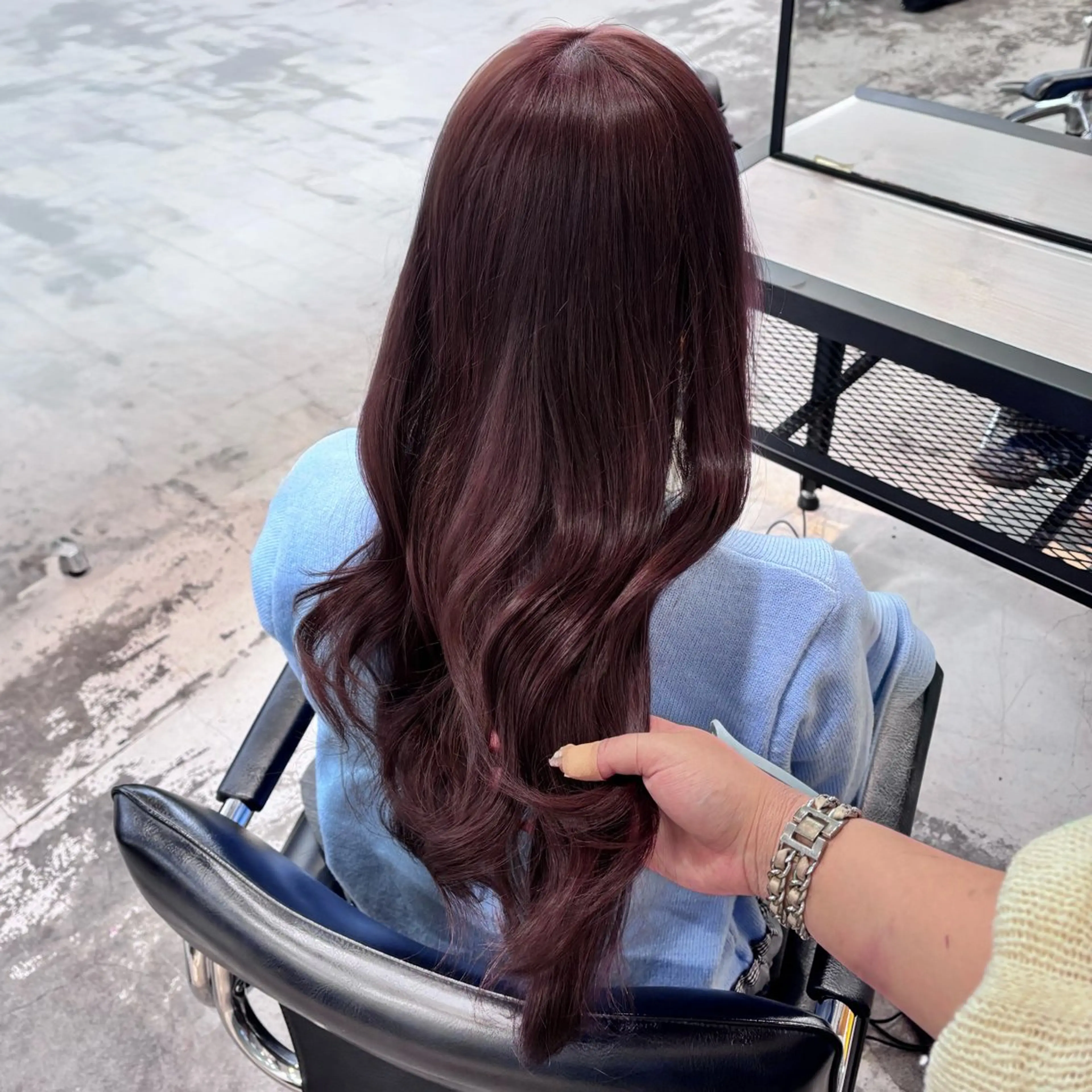 ミディアム カラー ヘアアレンジ ヘアカラー トリートメント ヘアセット 🎀モテ暖色× エクステ🎀あかりのヘアスタイル