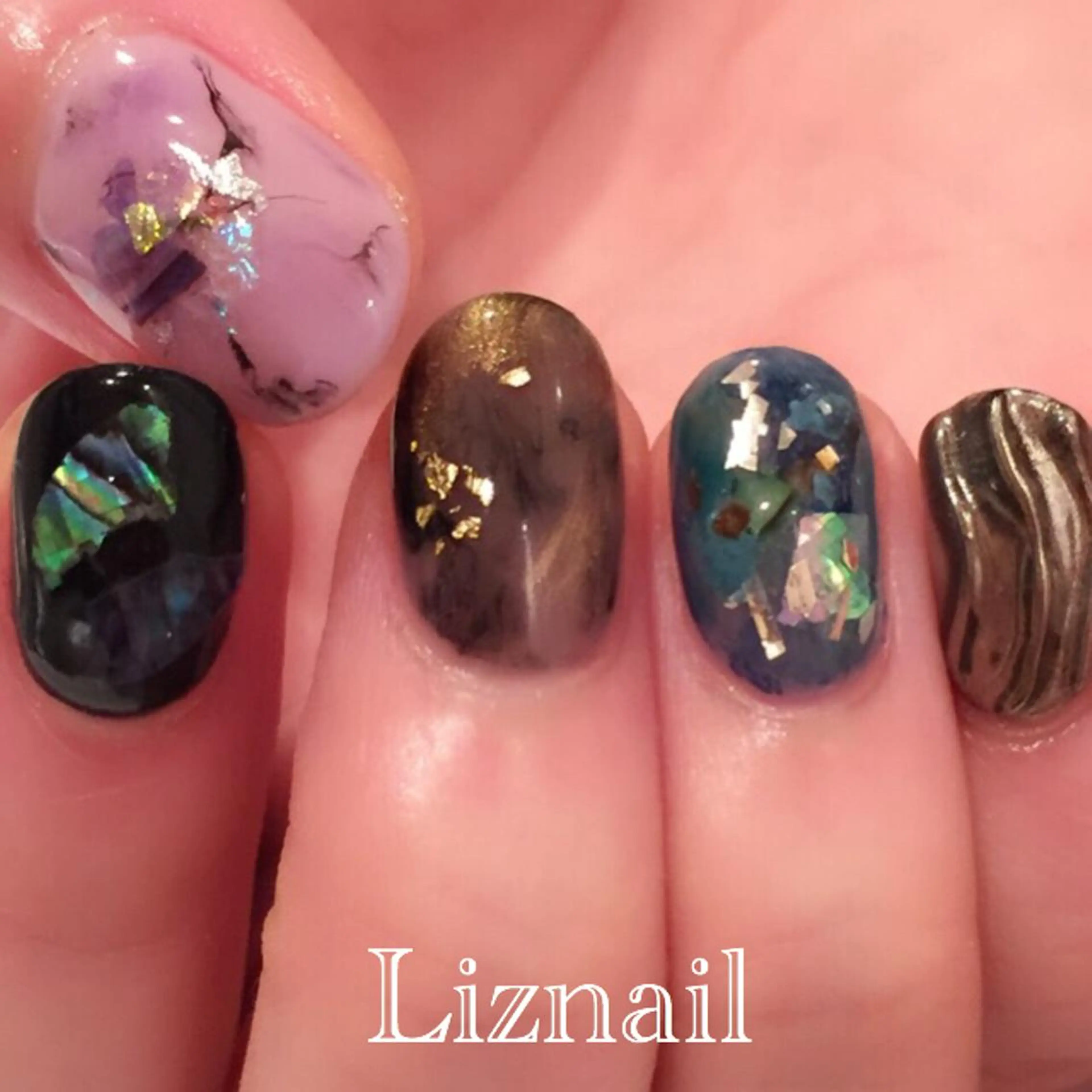 ネイル Rawr / saoriのネイルデザイン