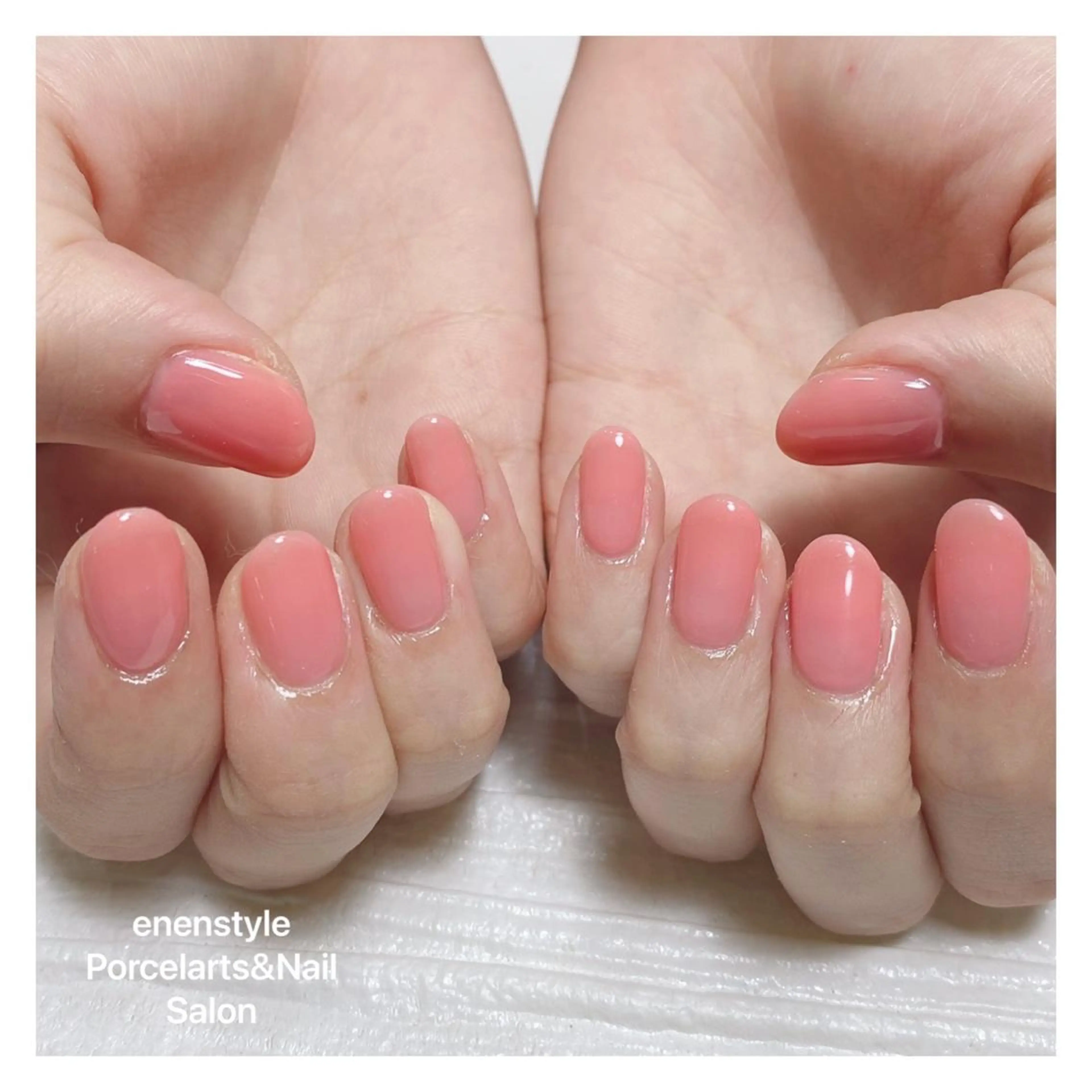 ショート ネイル 👑enen style👑のネイルデザイン