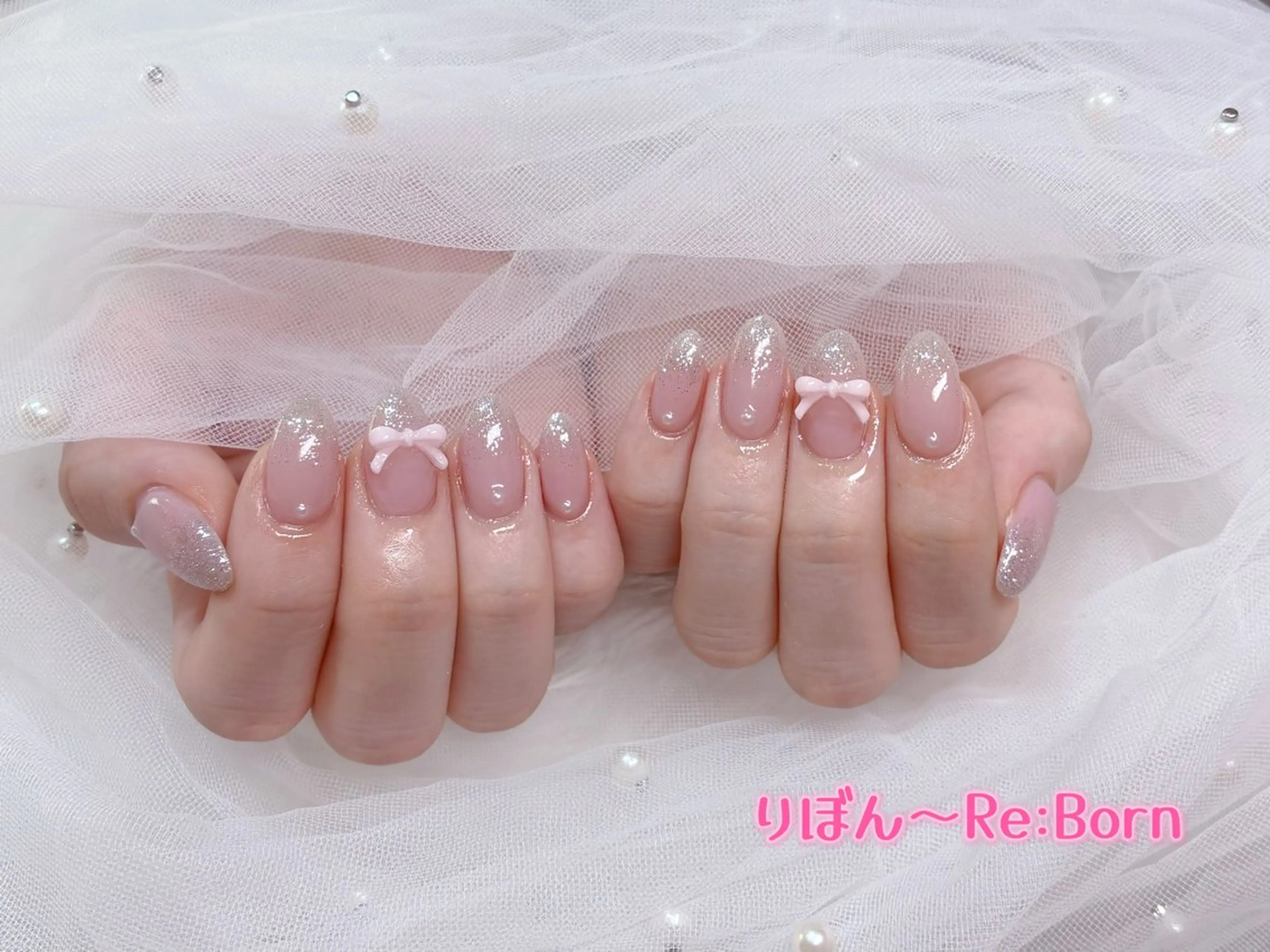 ミディアム ハンドネイル りぼん Re:Bonrのネイルデザイン