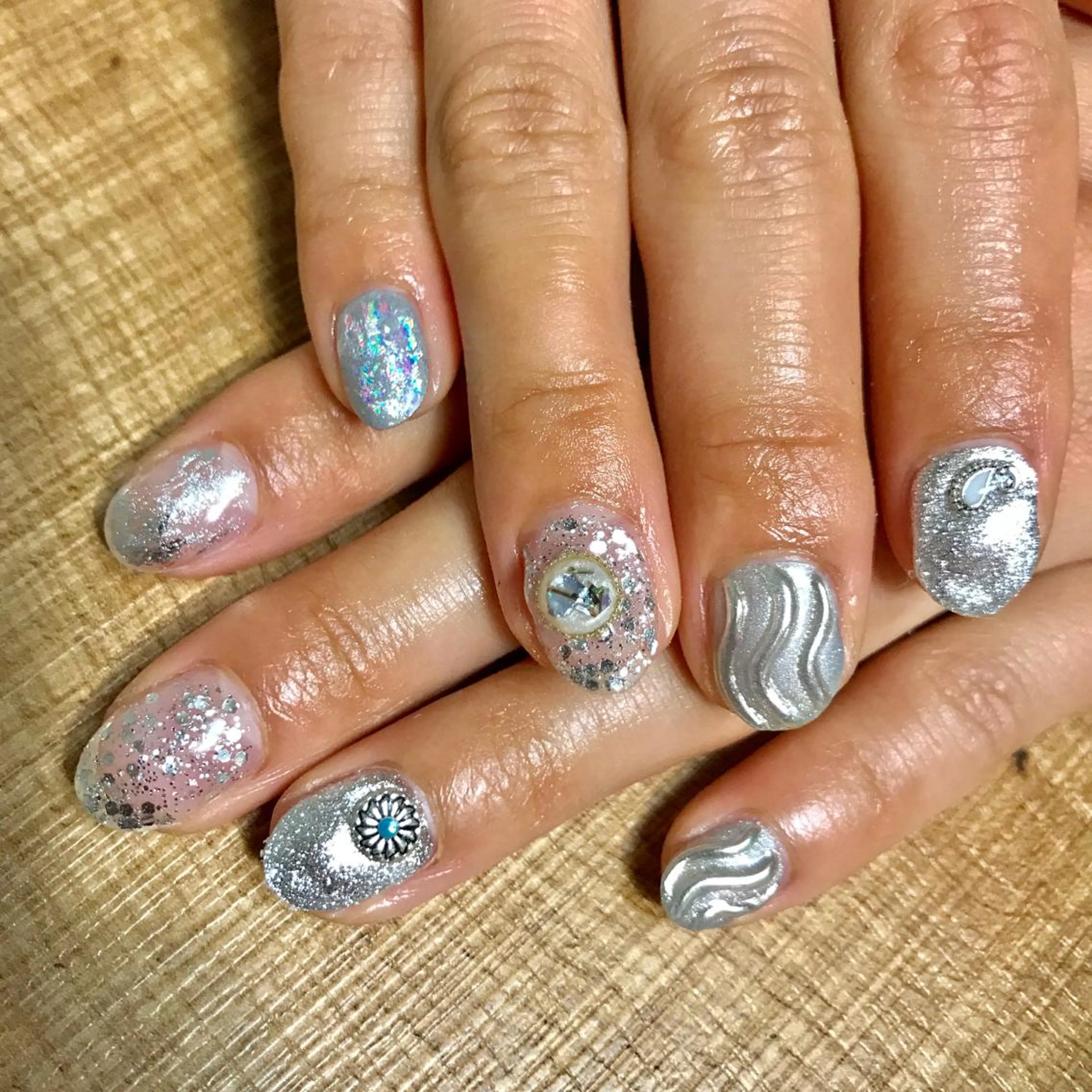 ネイル アートネイル 安藤 Charlotteのネイルデザイン